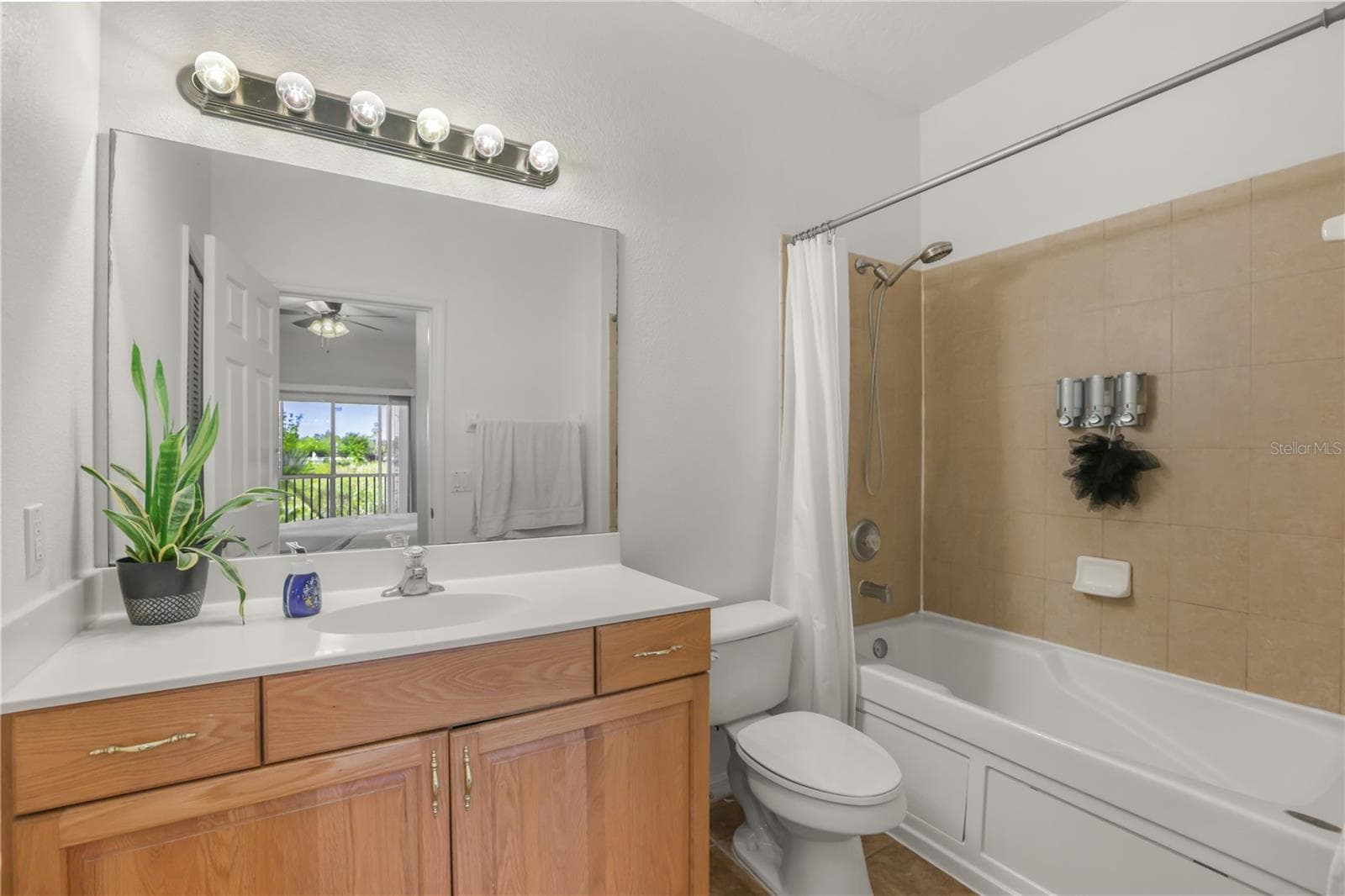 Condominium at 3141 SUN LAKE CT #A, KISSIMMEE, photo 19 of 26