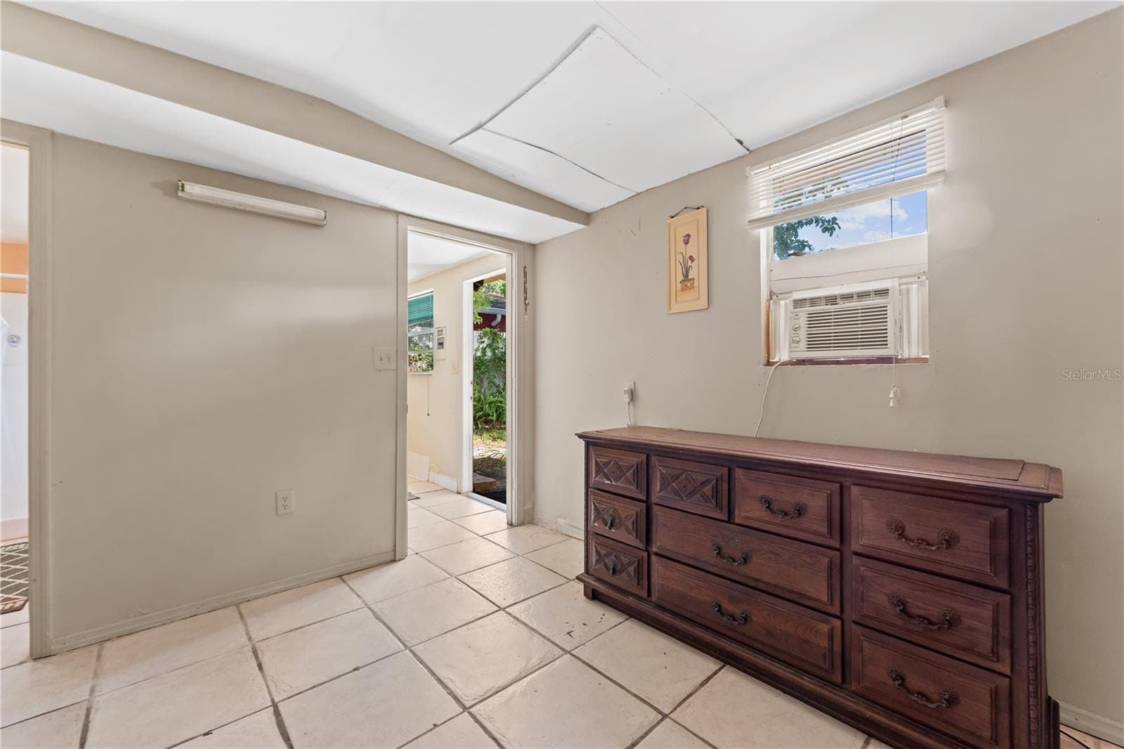 Single Family Residence at 2615 W COMANCHE AVE, TAMPA, photo 40 of 44