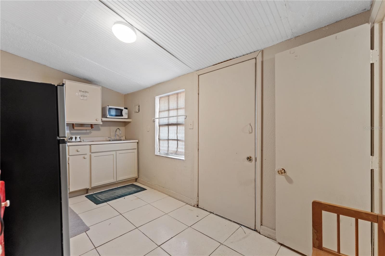 Single Family Residence at 2615 W COMANCHE AVE, TAMPA, photo 38 of 44