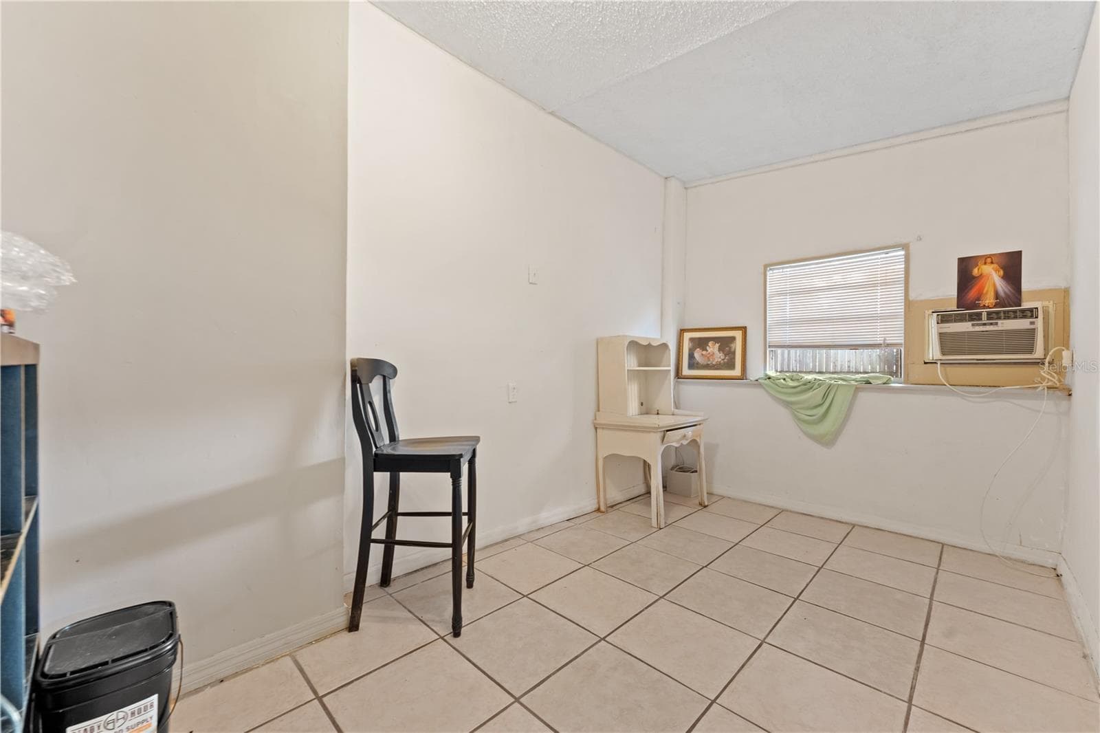Single Family Residence at 2615 W COMANCHE AVE, TAMPA, photo 36 of 44