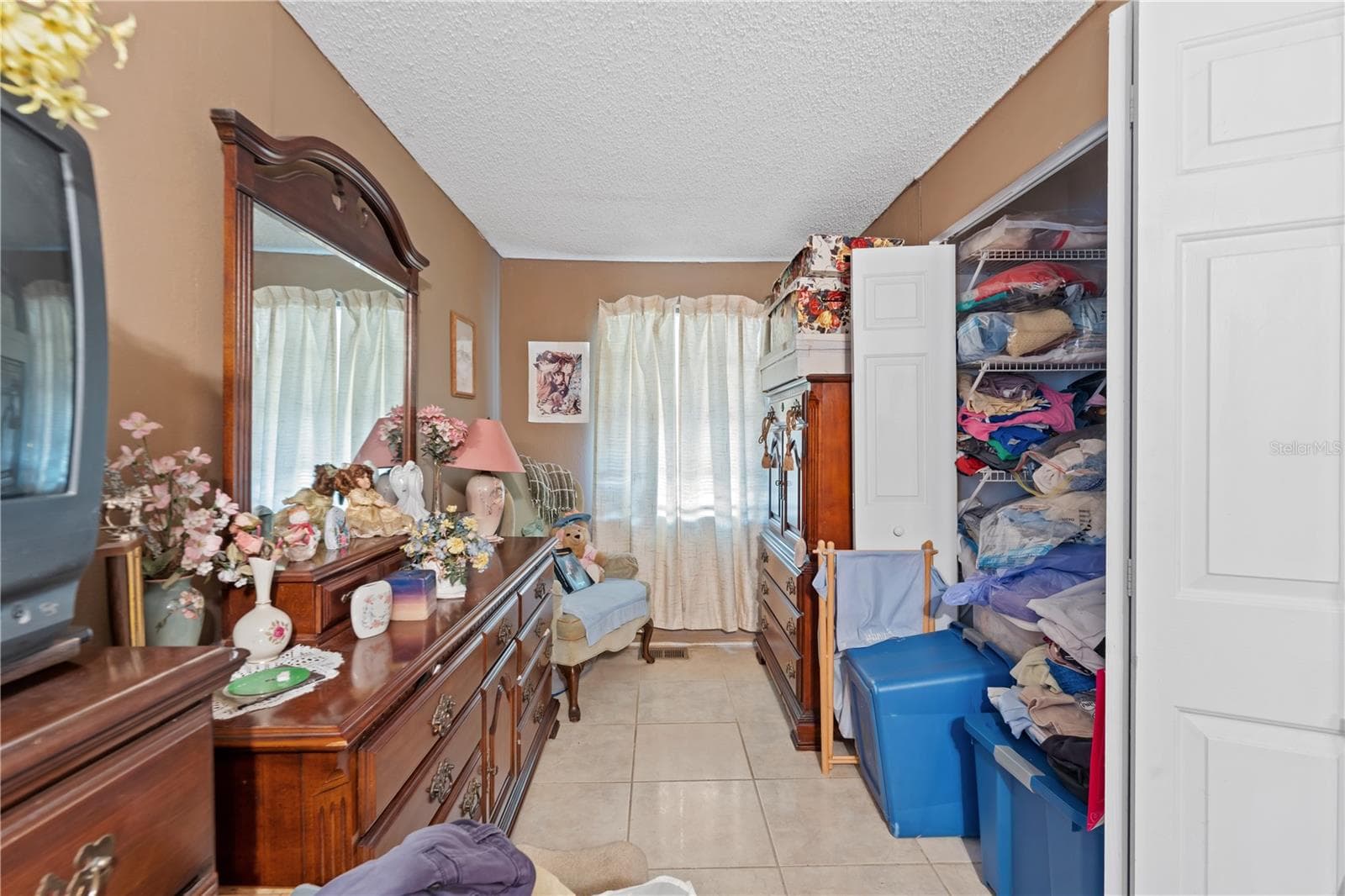 Single Family Residence at 2615 W COMANCHE AVE, TAMPA, photo 24 of 44