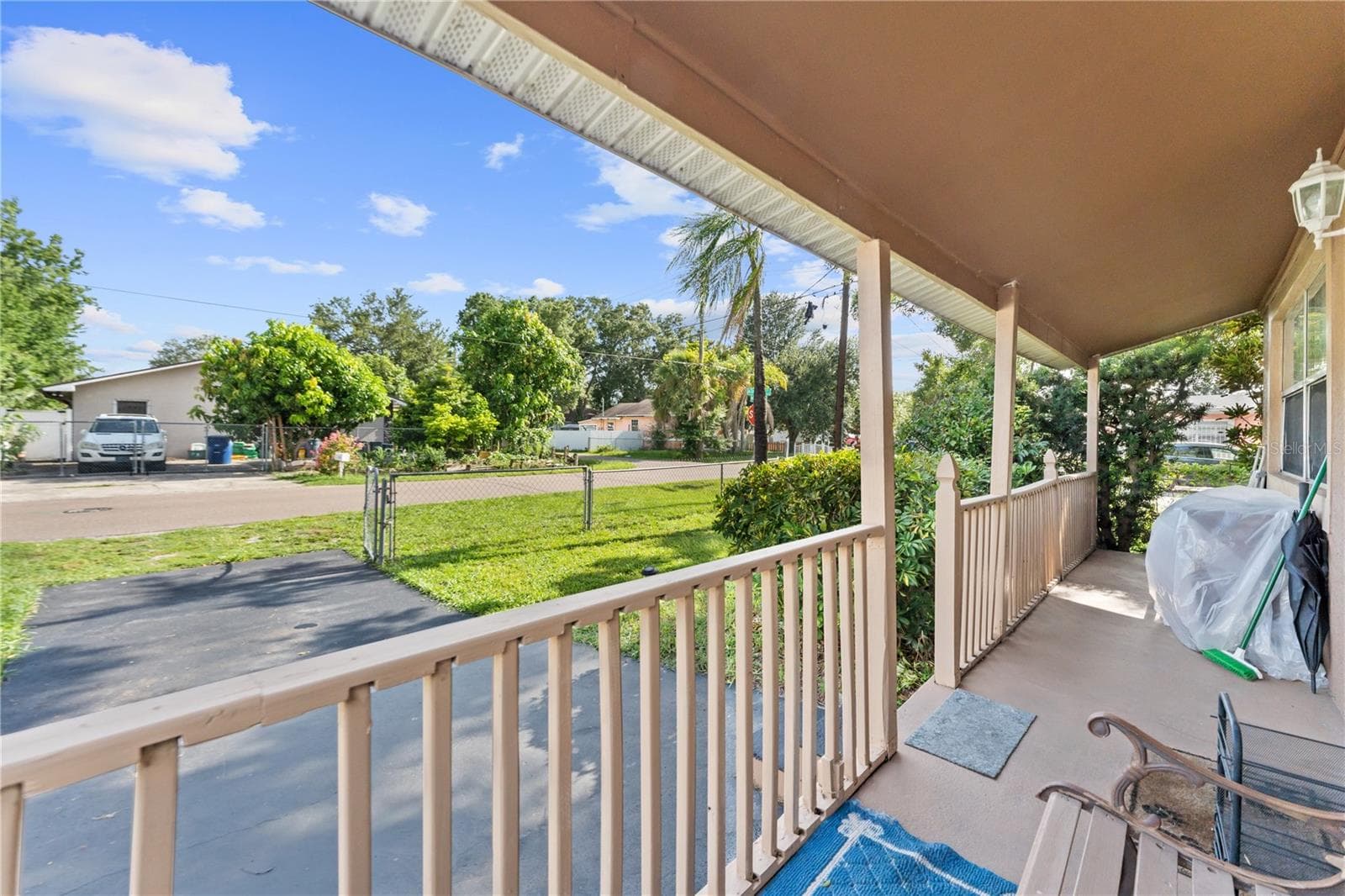 Single Family Residence at 2615 W COMANCHE AVE, TAMPA, photo 4 of 44