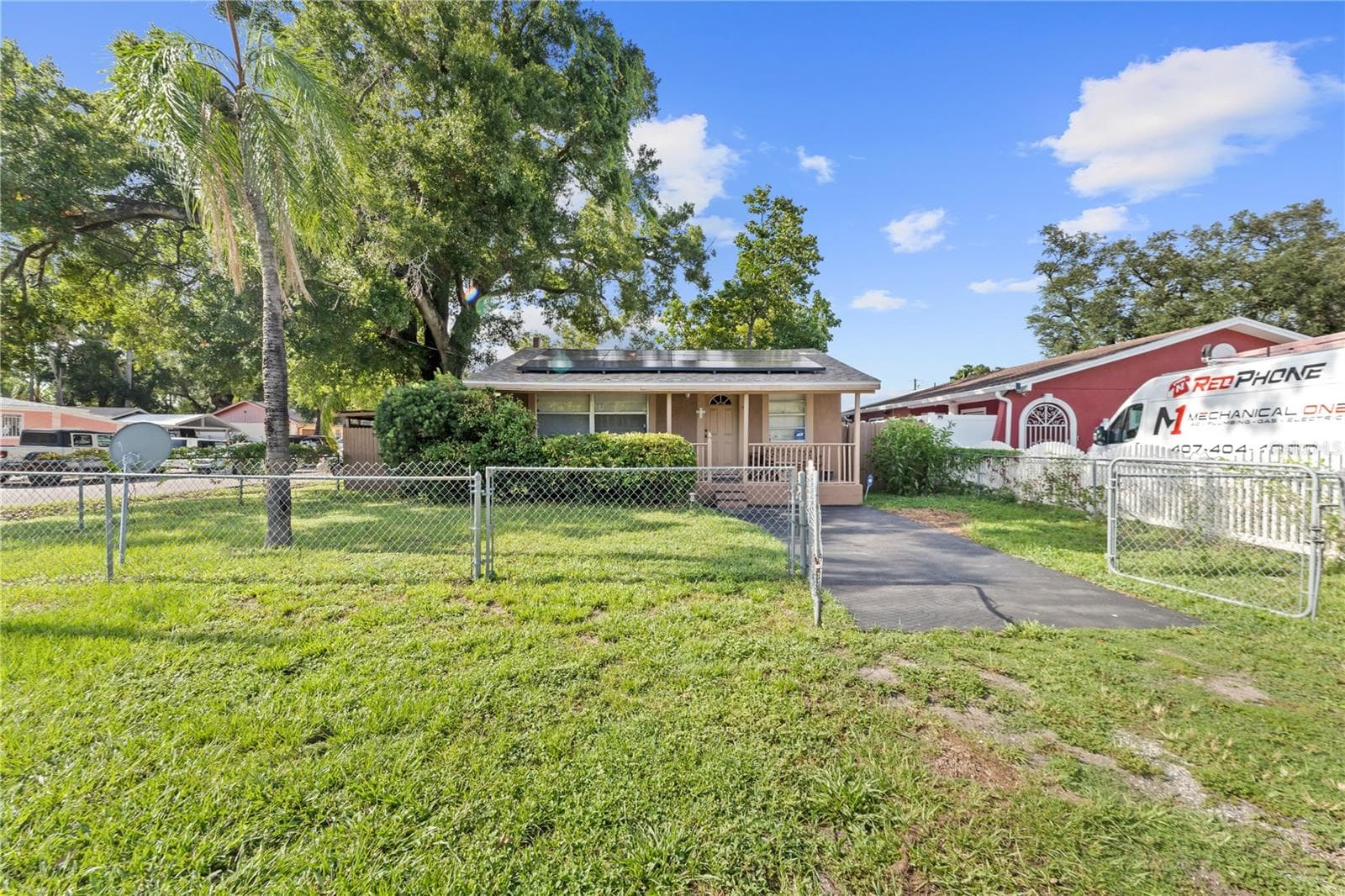 Single Family Residence at 2615 W COMANCHE AVE, TAMPA, photo 13 of 44