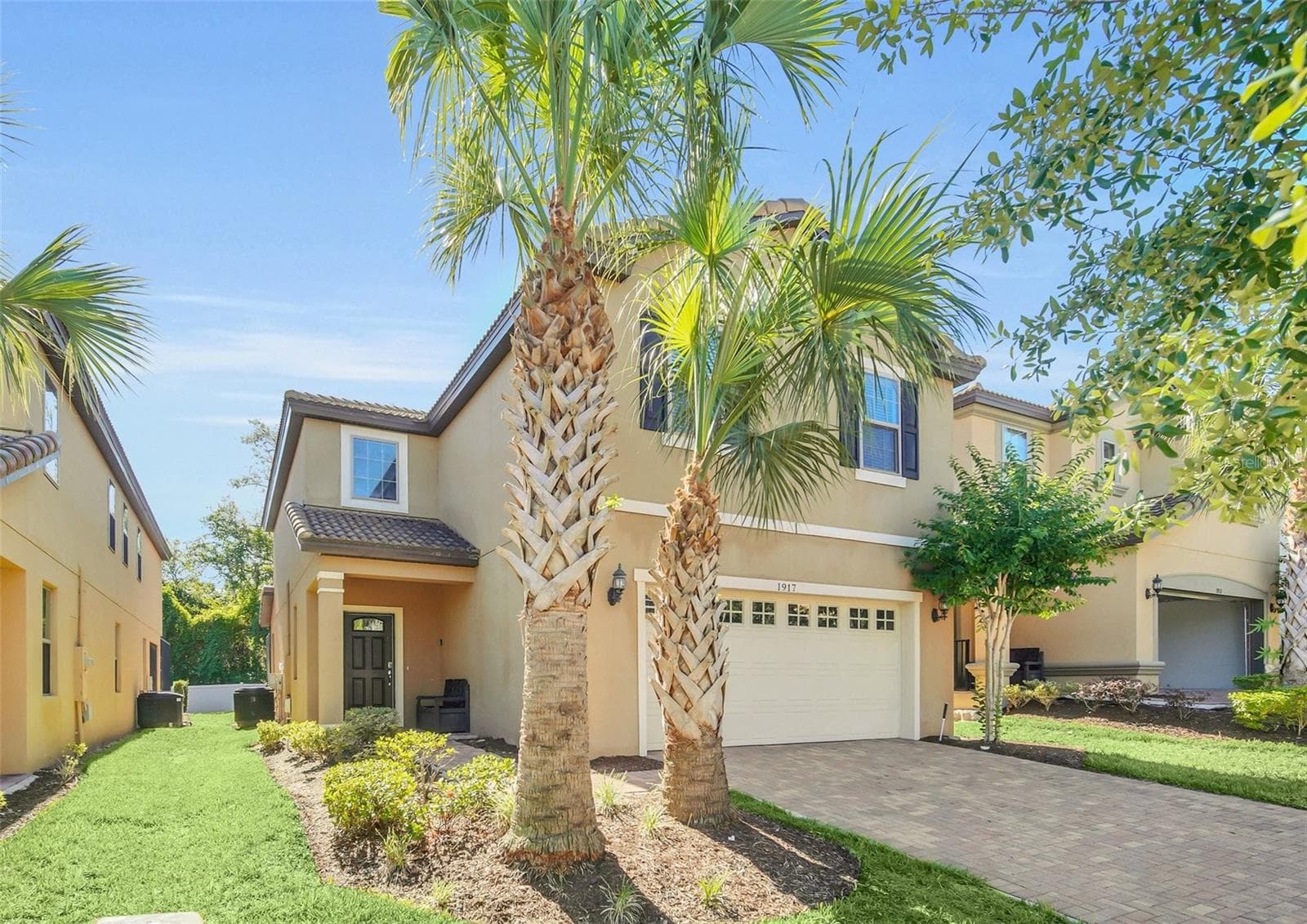 Single Family Residence at 1917 NICE CT, KISSIMMEE, photo 2 of 60