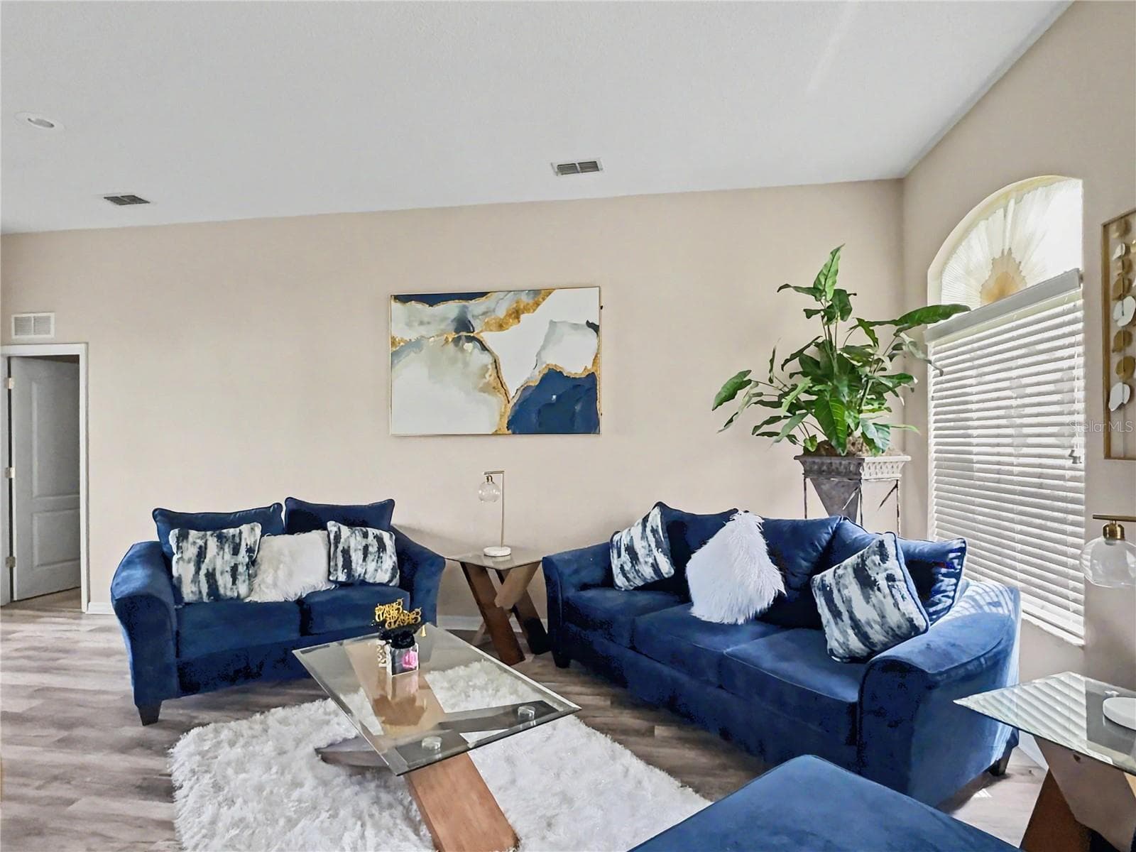 Single Family Residence at 8155 WOODVINE CIR, LAKELAND, photo 5 of 22
