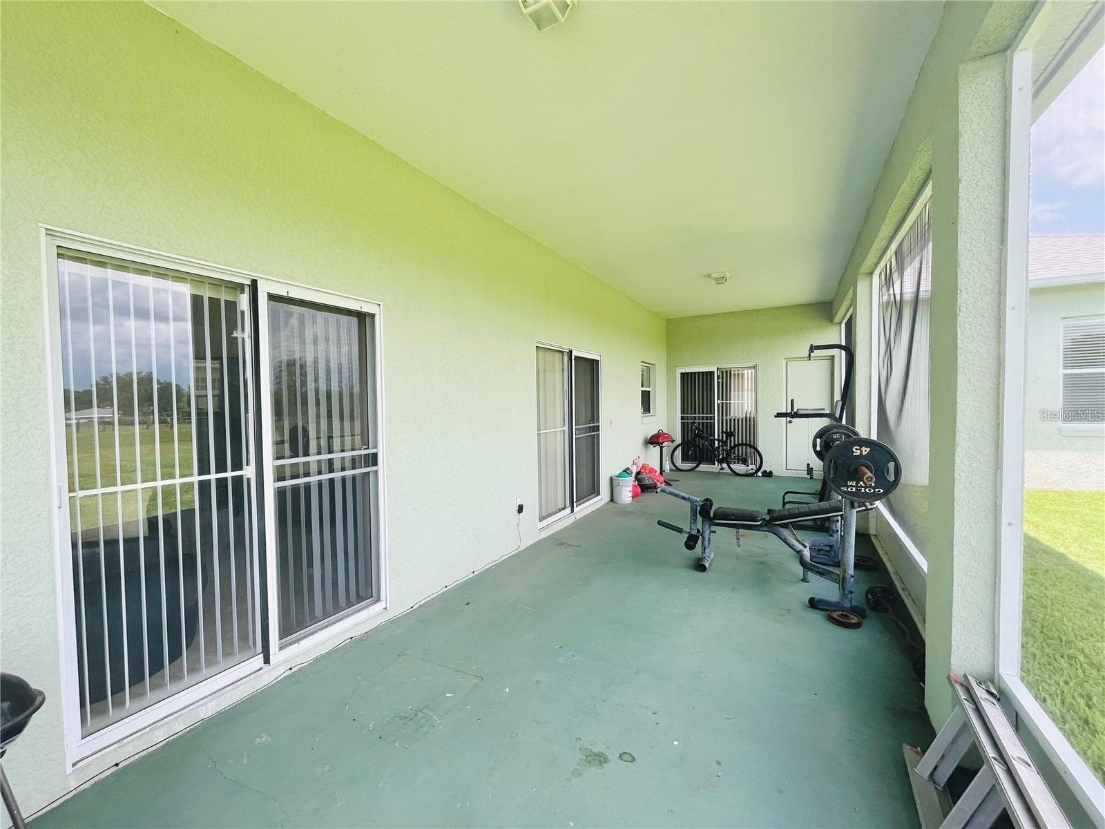 Single Family Residence at 8155 WOODVINE CIR, LAKELAND, photo 16 of 22