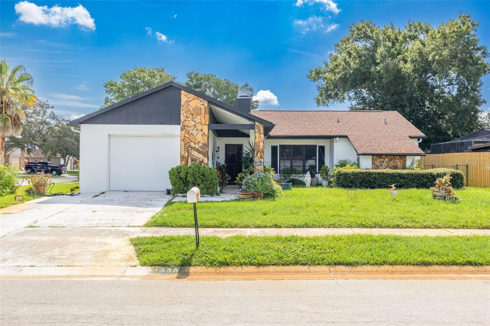 1338 GREENLEA DR