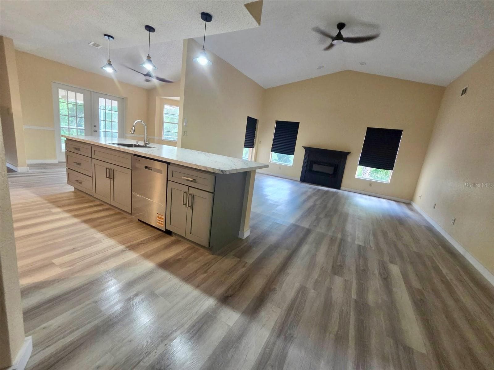 Single Family Residence at 5137 MONTFORD CIR, SPRING HILL, photo 5 of 22
