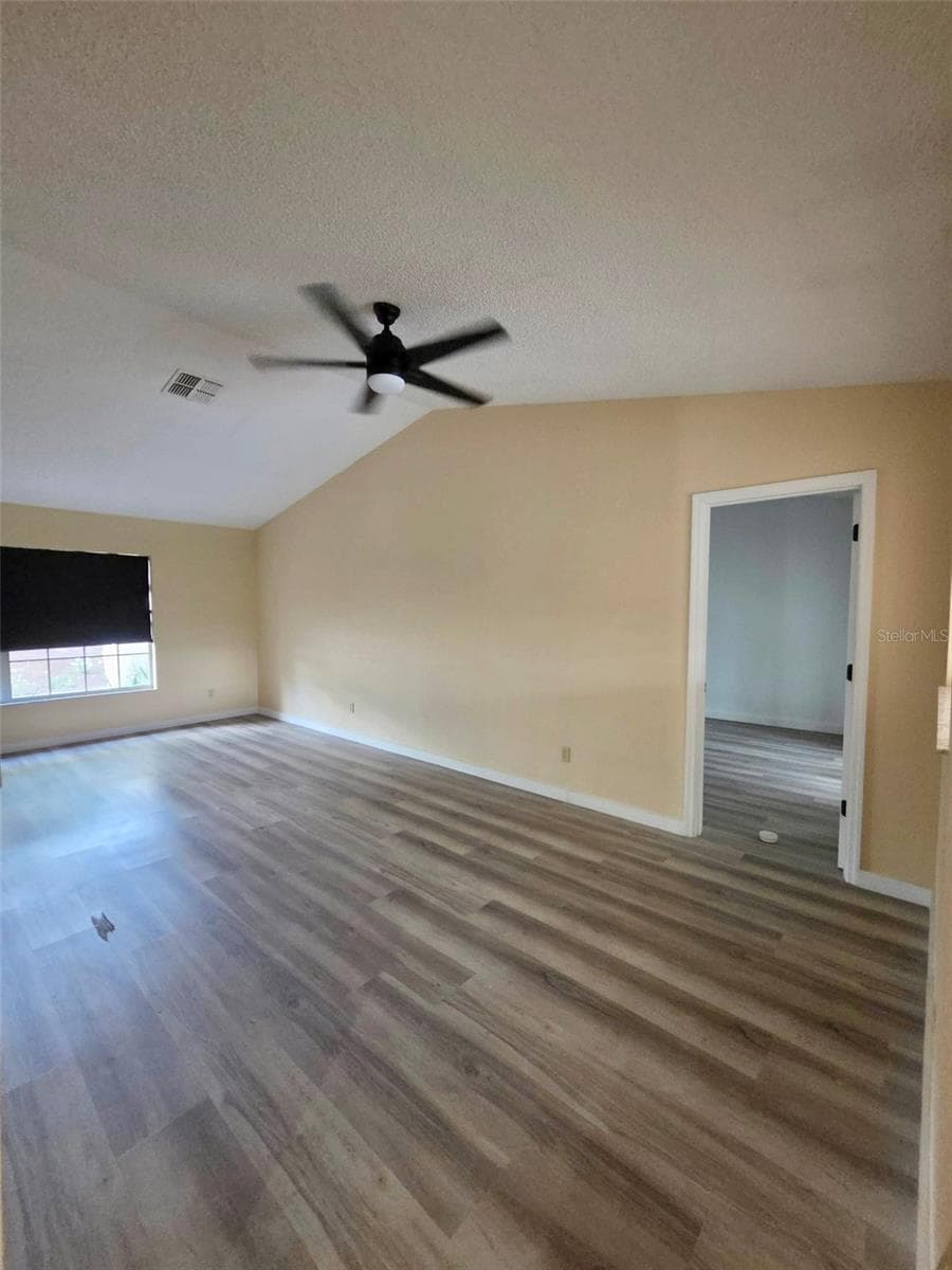 Single Family Residence at 5137 MONTFORD CIR, SPRING HILL, photo 9 of 22