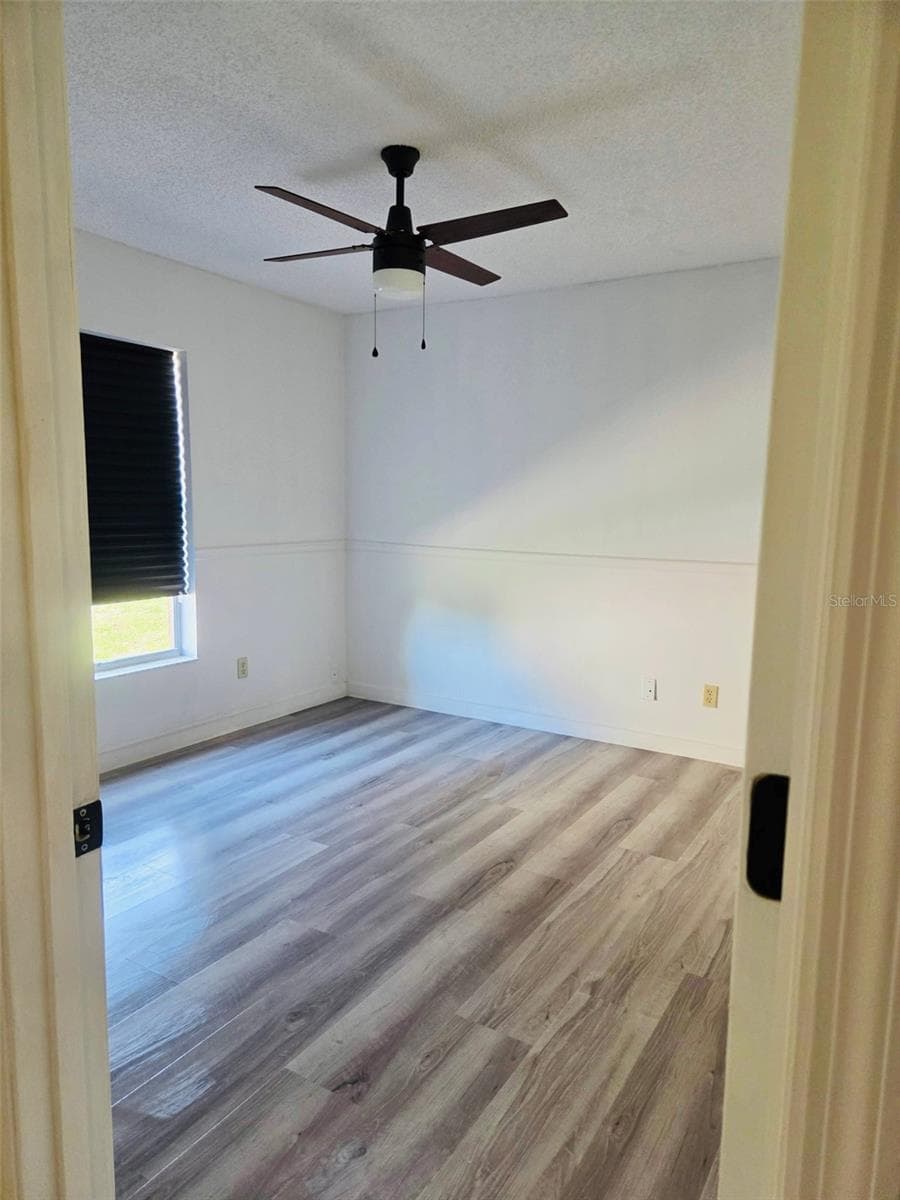 Single Family Residence at 5137 MONTFORD CIR, SPRING HILL, photo 11 of 22