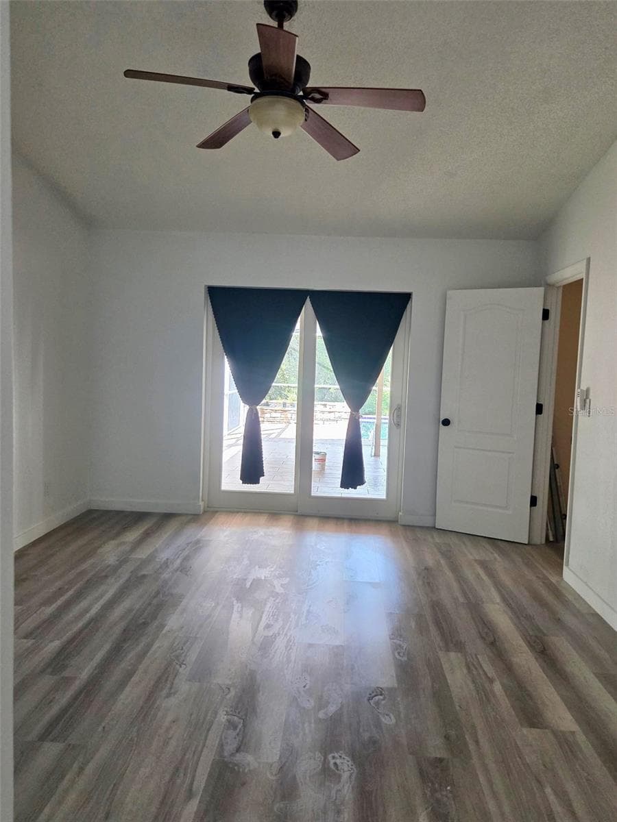 Single Family Residence at 5137 MONTFORD CIR, SPRING HILL, photo 12 of 22