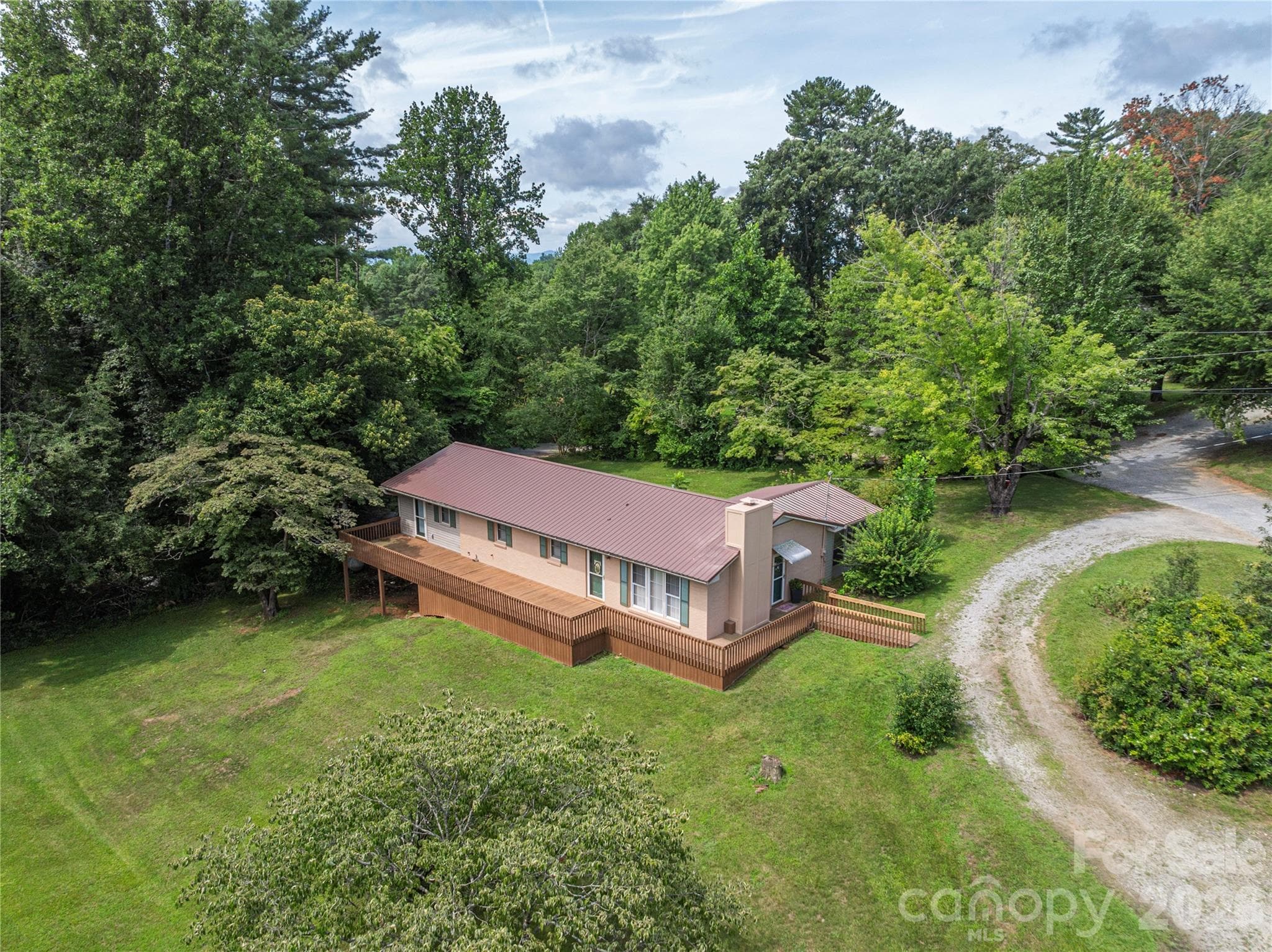 Single Family Residence at 69 Emerald Lane, Hendersonville, photo 21 of 22