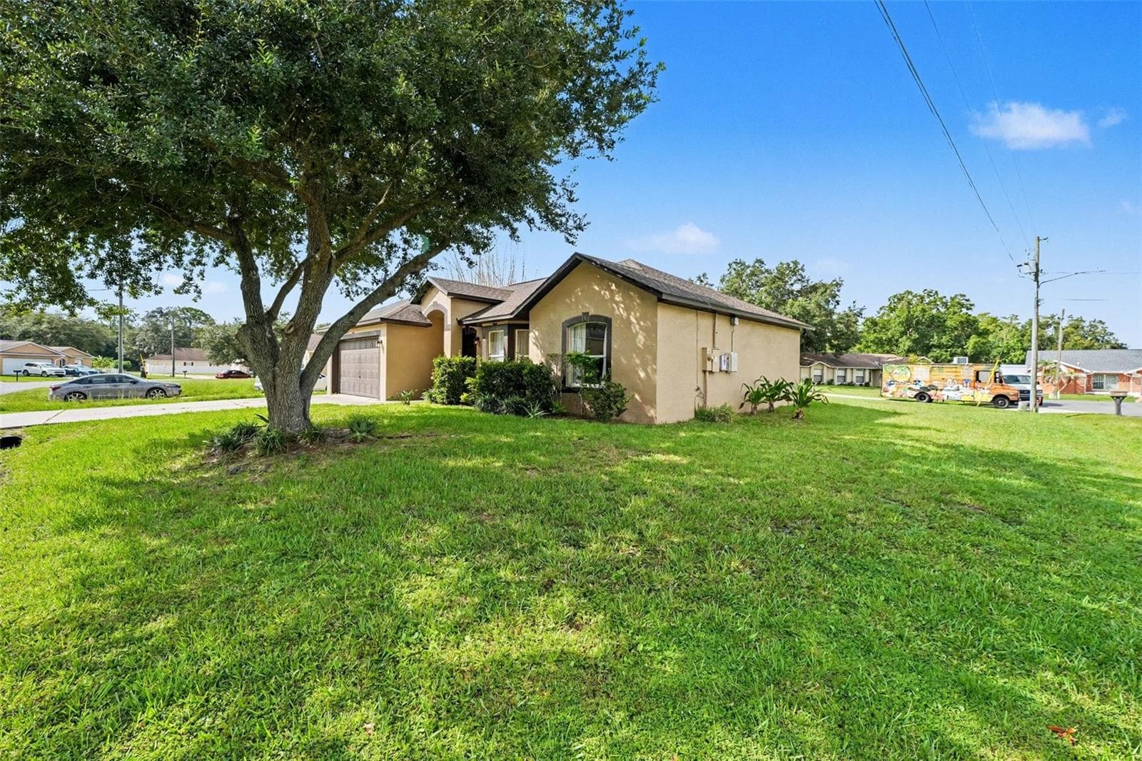 Single Family Residence at 807 DEL PRADO DR, KISSIMMEE, photo 3 of 30