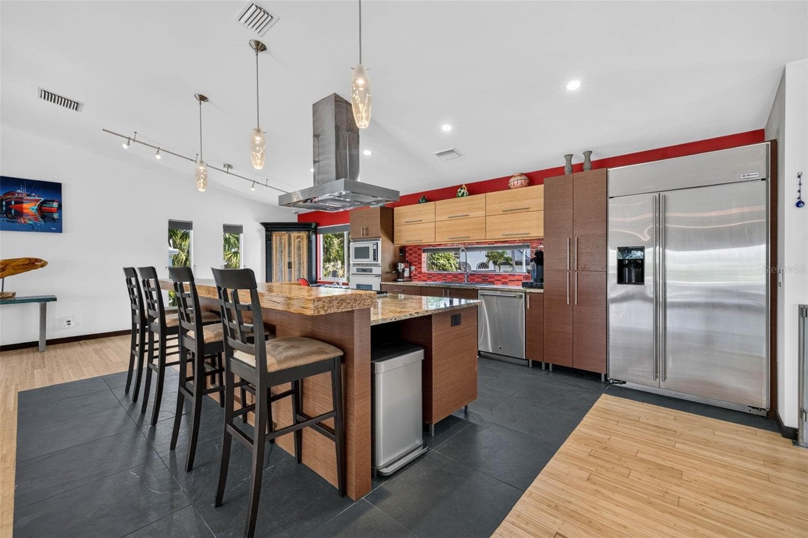 Single Family Residence at 113 7TH ST E, ST PETERSBURG, photo 13 of 81