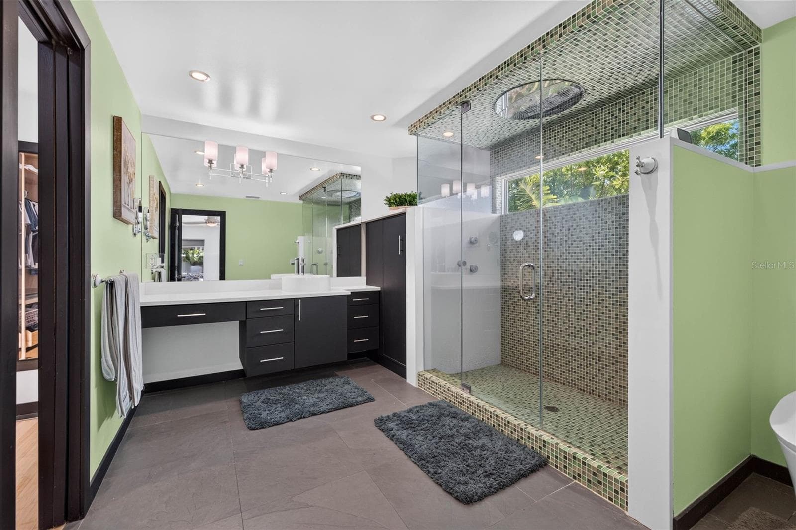 Rain head shower. - 113 7TH ST E, ST PETERSBURG