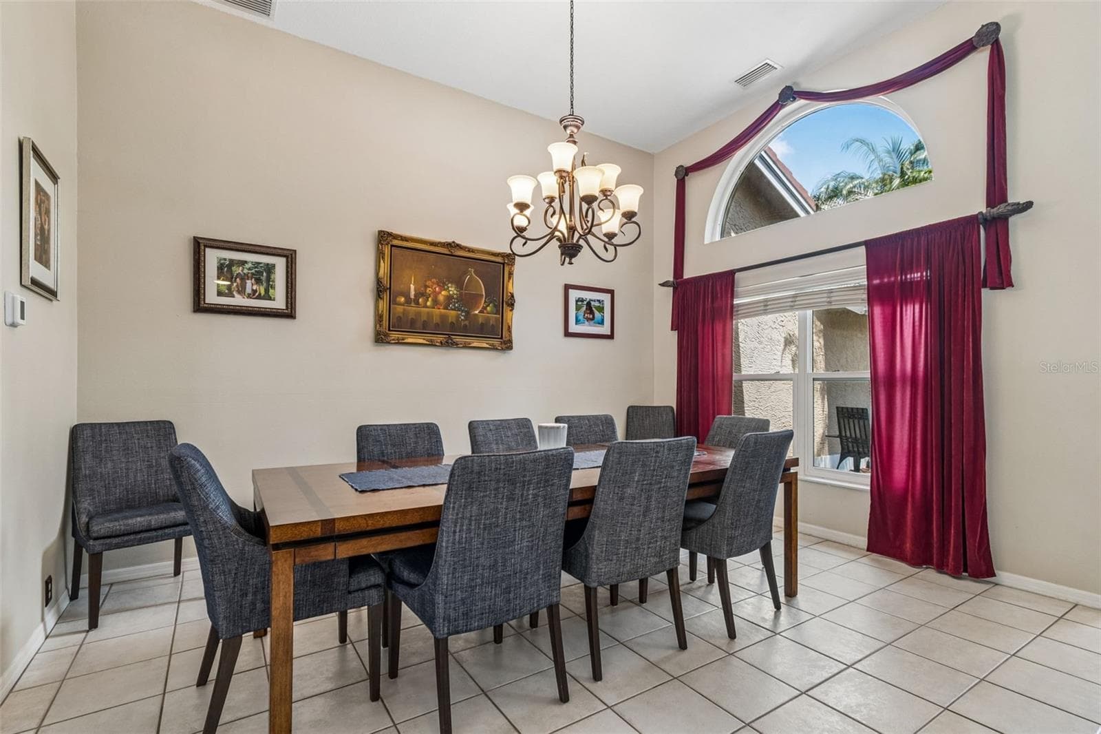 Single Family Residence at 2937 HILLCREEK CIR S, CLEARWATER, photo 6 of 57