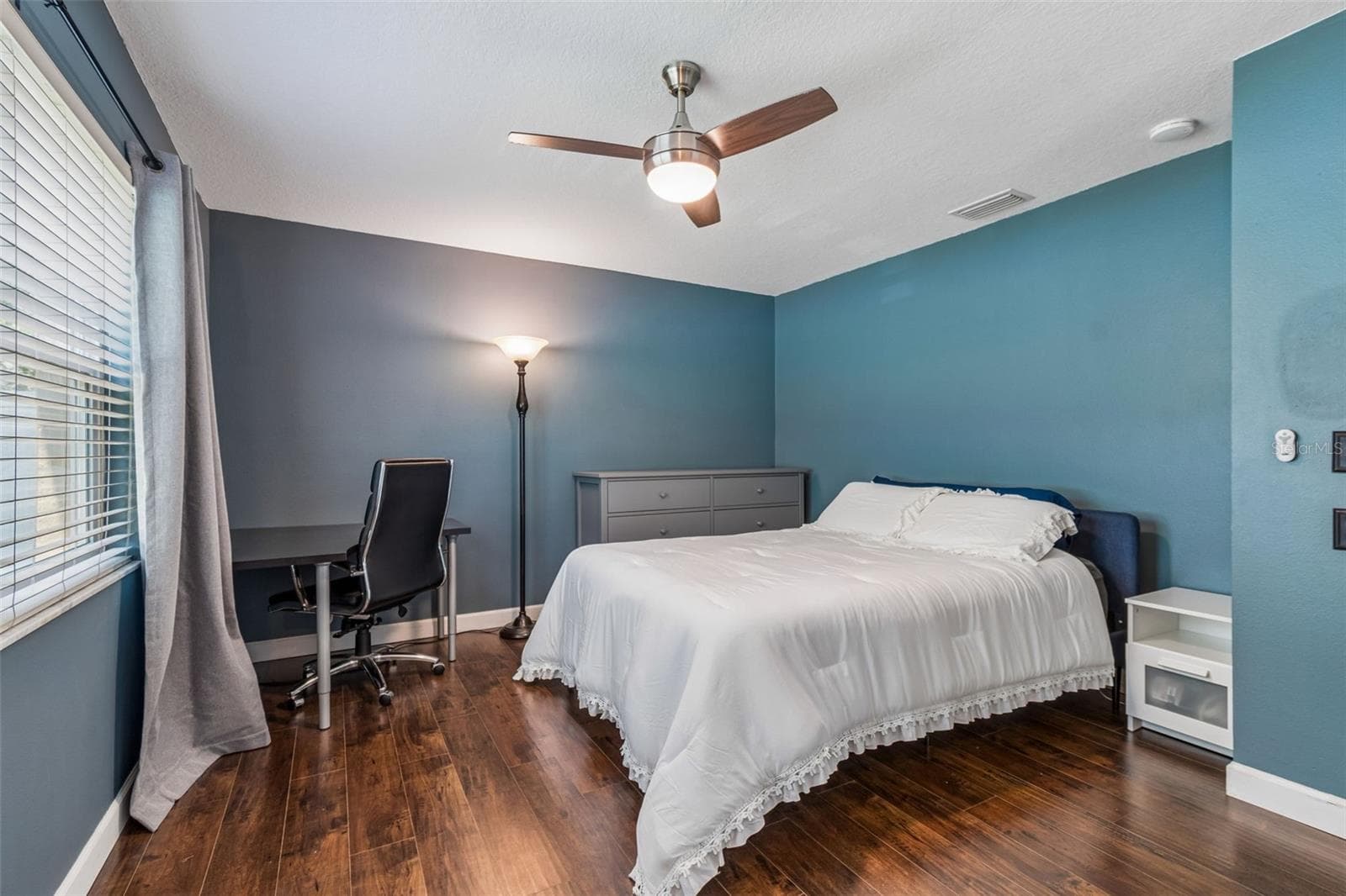 Single Family Residence at 2937 HILLCREEK CIR S, CLEARWATER, photo 28 of 57