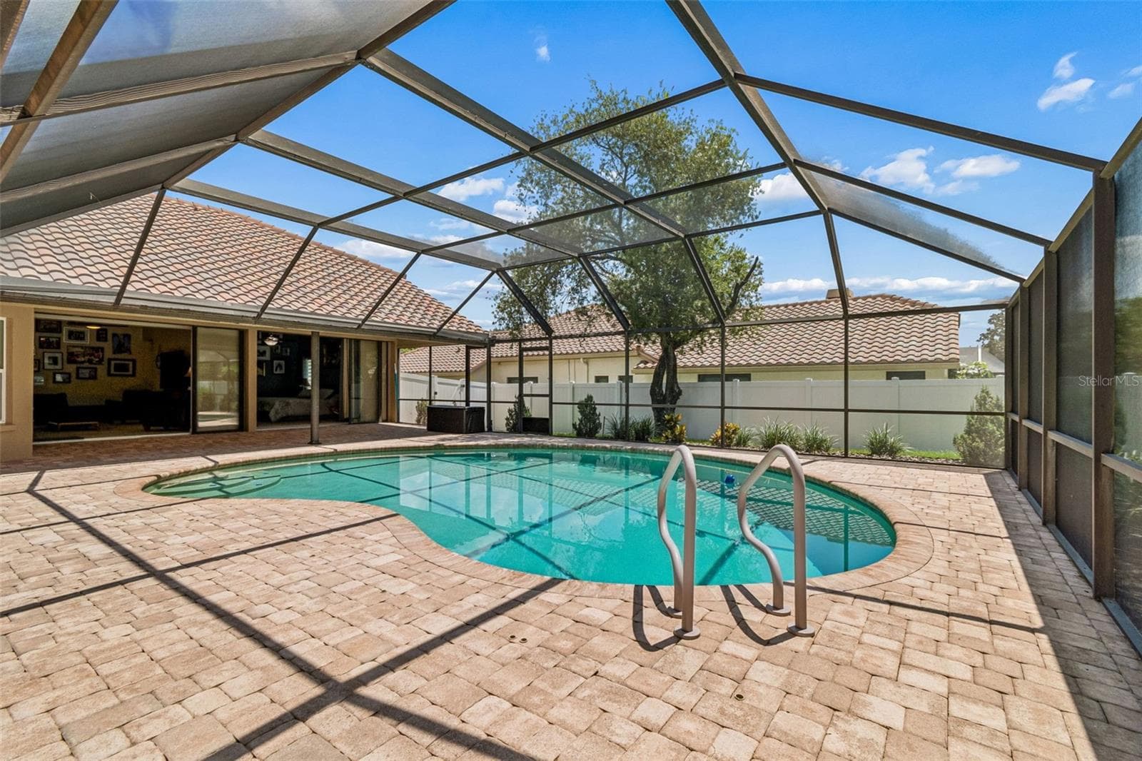 Single Family Residence at 2937 HILLCREEK CIR S, CLEARWATER, photo 40 of 57
