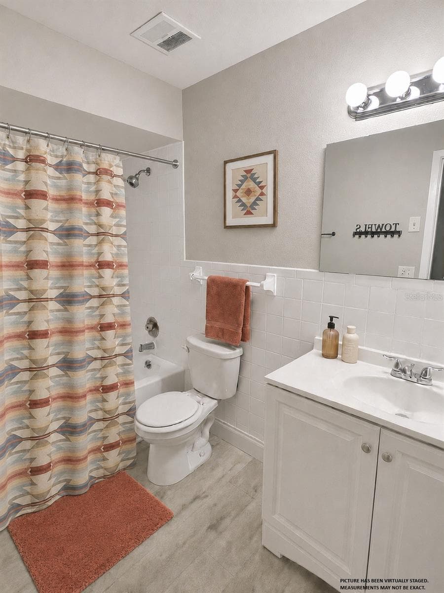 2nd Bathroom Staged - 4518 GASPARILLA AVE, ORLANDO