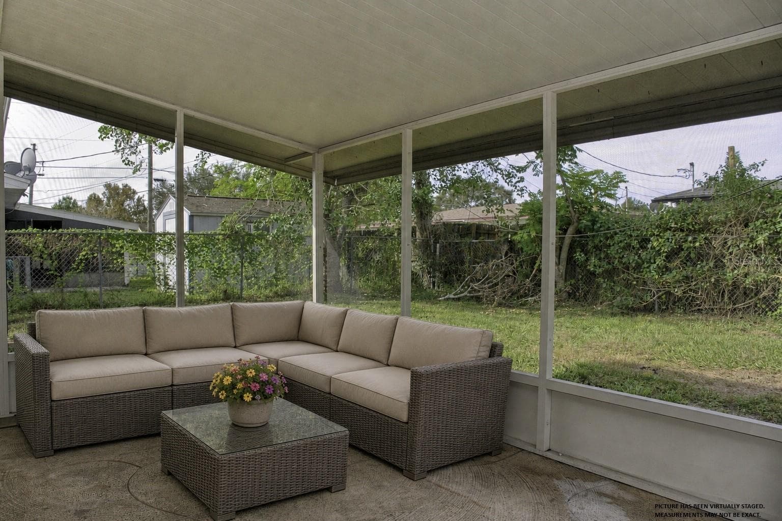 Screen Porch staged - 4518 GASPARILLA AVE, ORLANDO