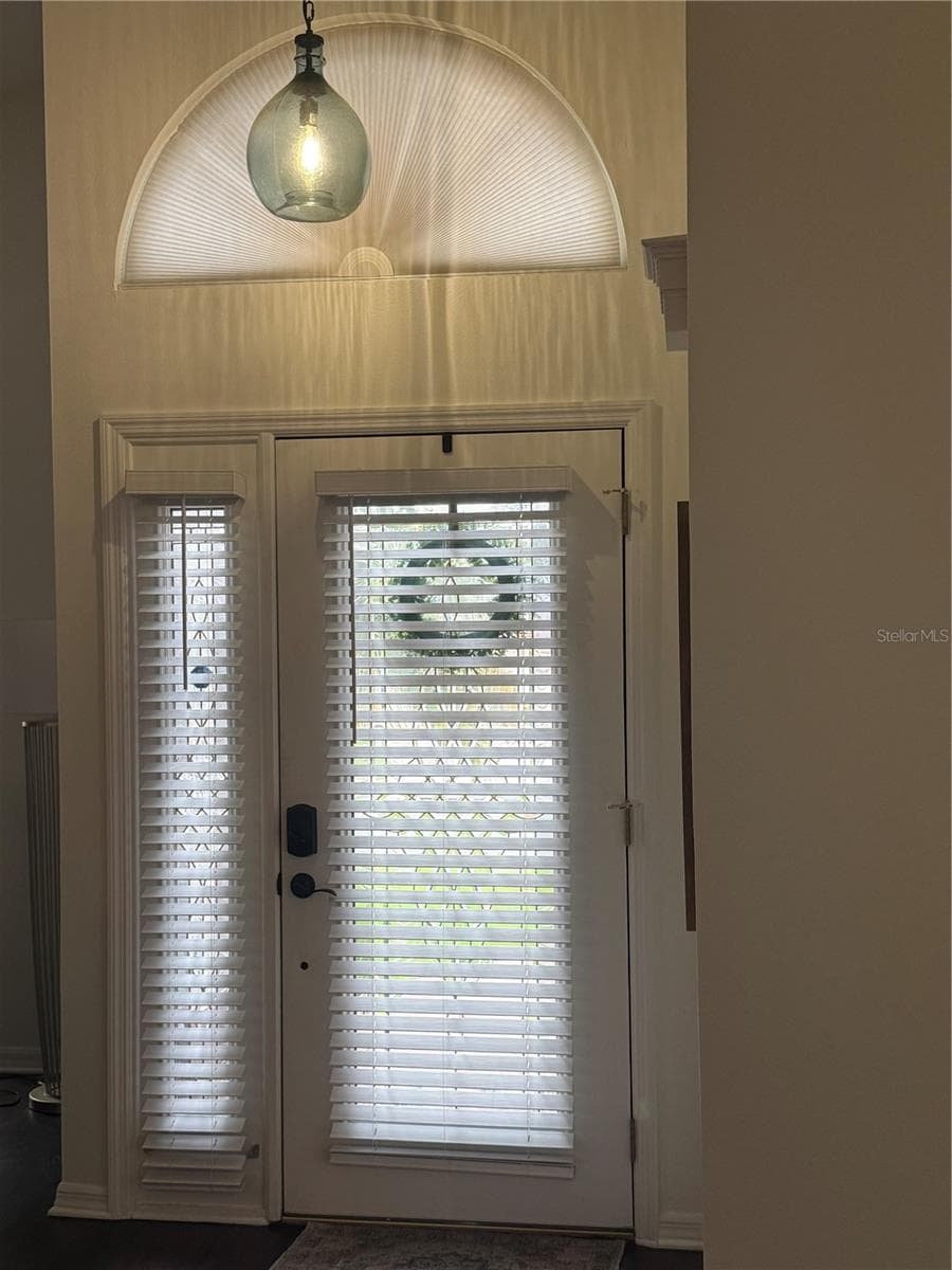 Single Family Residence at 6060 CONDOR DR, LAKELAND, photo 7 of 24