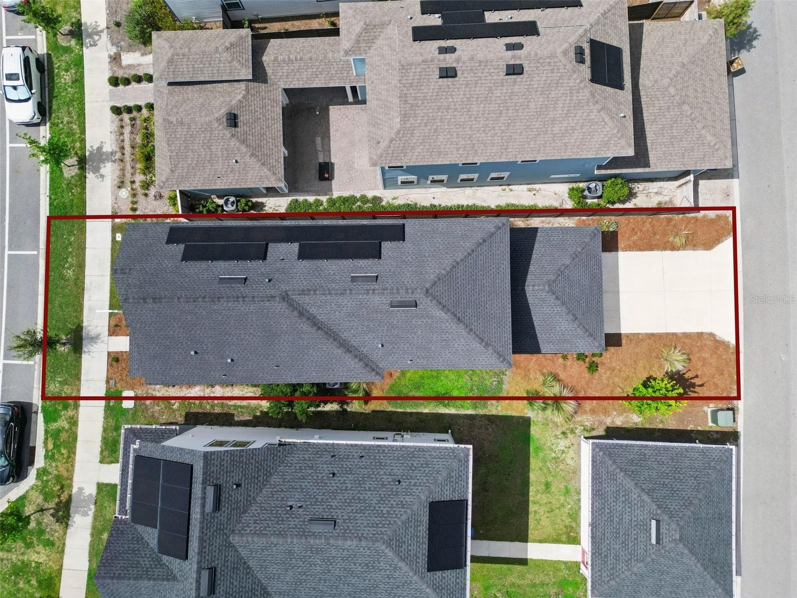 Four Corner View of Home. Solar Panels provide average power cost at $158 per month. - 2954 JOURNEY PL, ST CLOUD