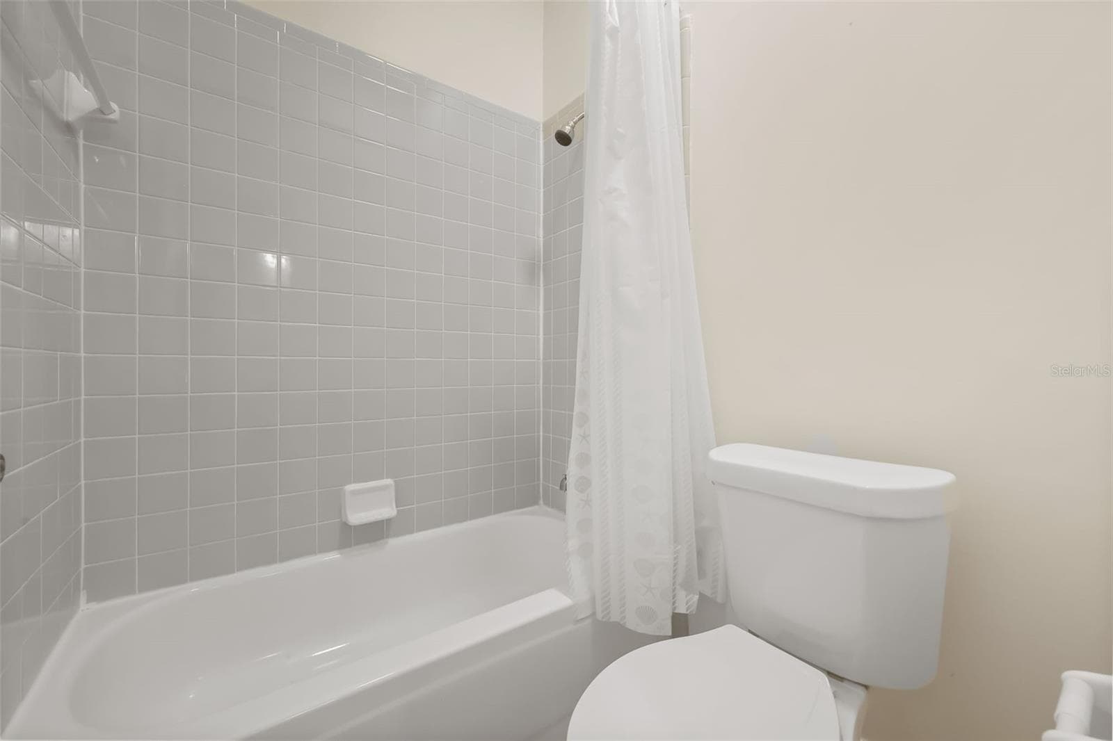 Townhouse at 8209 SANDPOINT BLVD, ORLANDO, photo 25 of 36