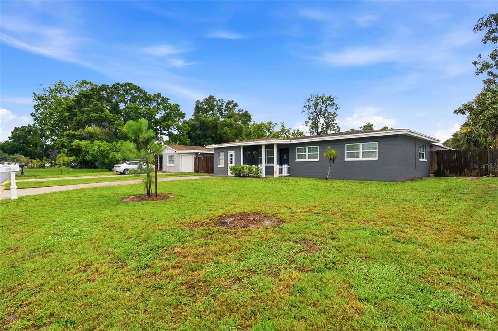Single Family Residence at 8685 MAGNOLIA DR, SEMINOLE, photo 36 of 42