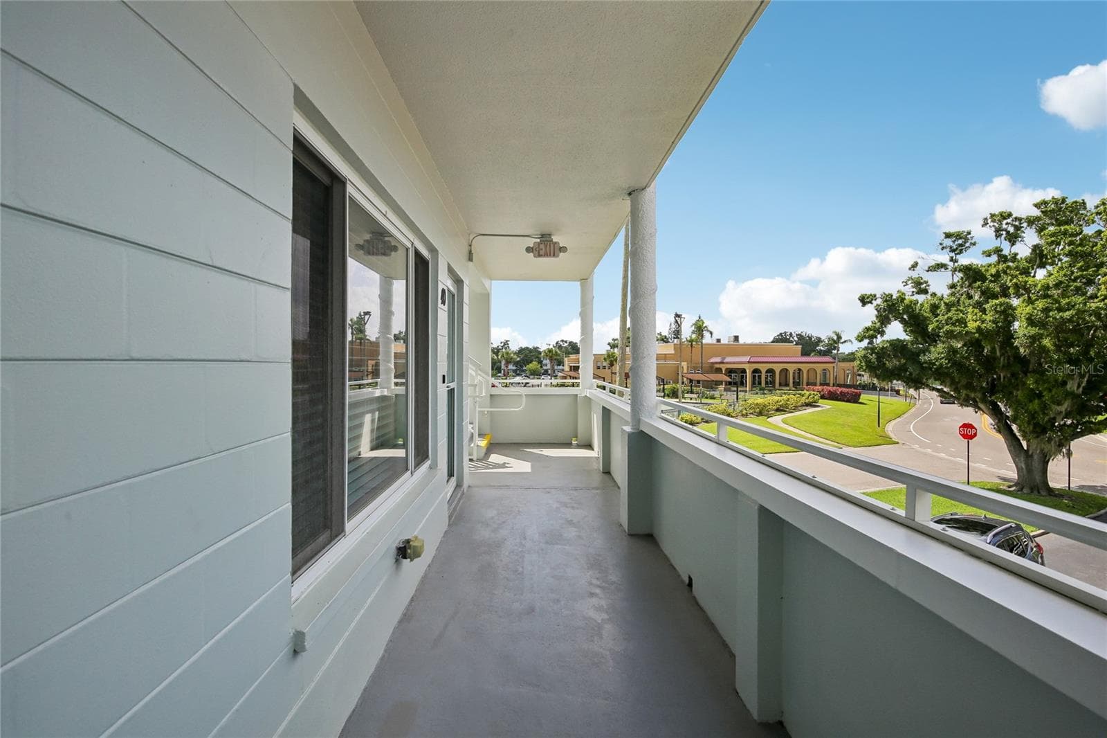Condominium at 2380 WORLD PARKWAY BLVD #40, CLEARWATER, photo 7 of 77