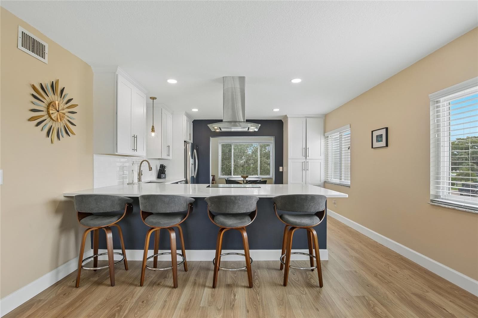 Condominium at 2380 WORLD PARKWAY BLVD #40, CLEARWATER, photo 12 of 77