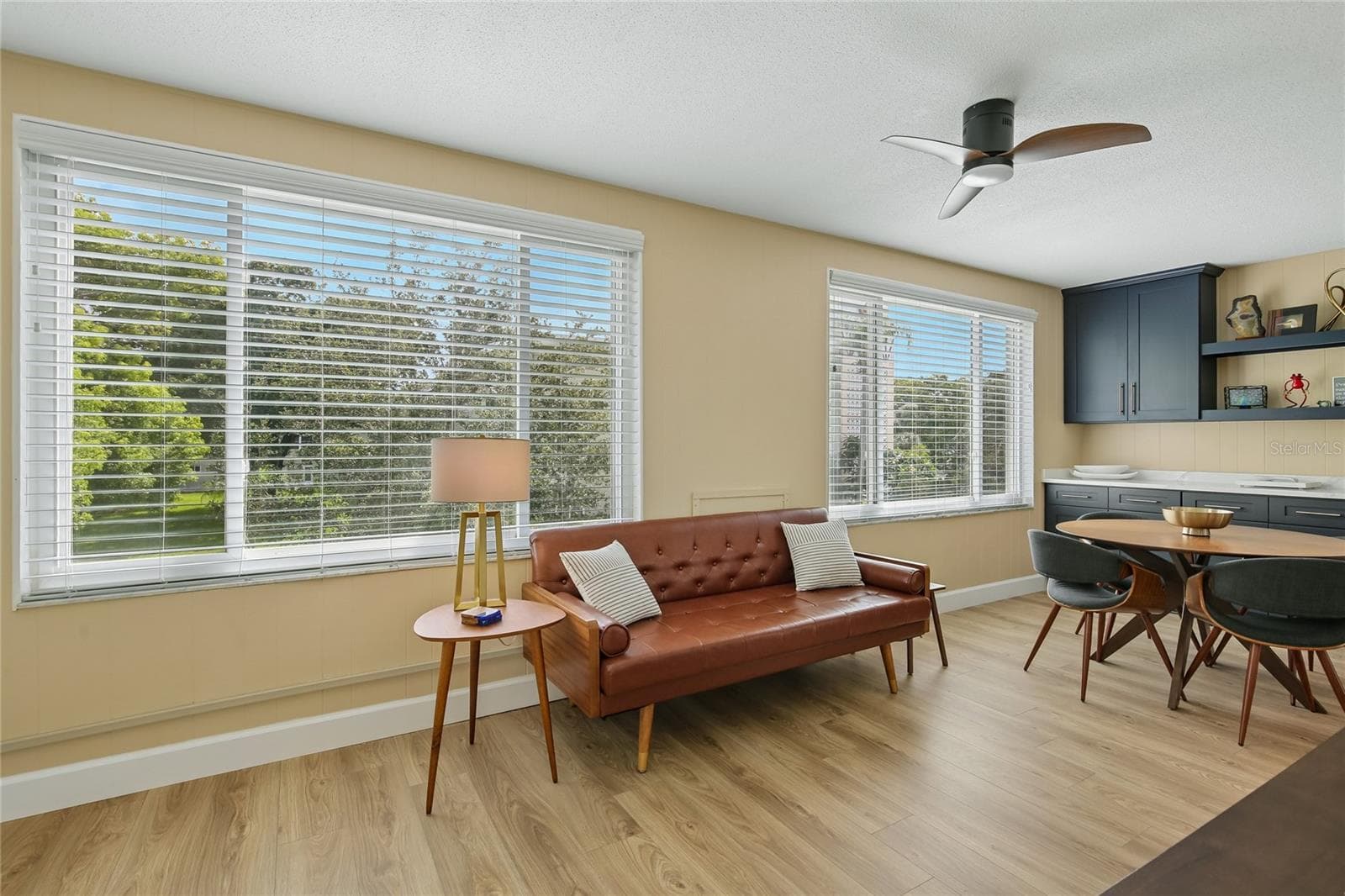 Condominium at 2380 WORLD PARKWAY BLVD #40, CLEARWATER, photo 16 of 77