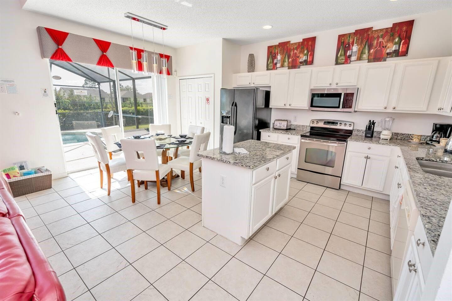 Single Family Residence at 182 HIDEAWAY BEACH LN, KISSIMMEE, photo 9 of 84