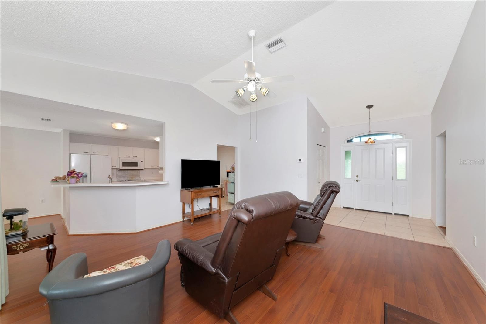 Single Family Residence at 2405 ICECAPADE DR, SARASOTA, photo 8 of 50
