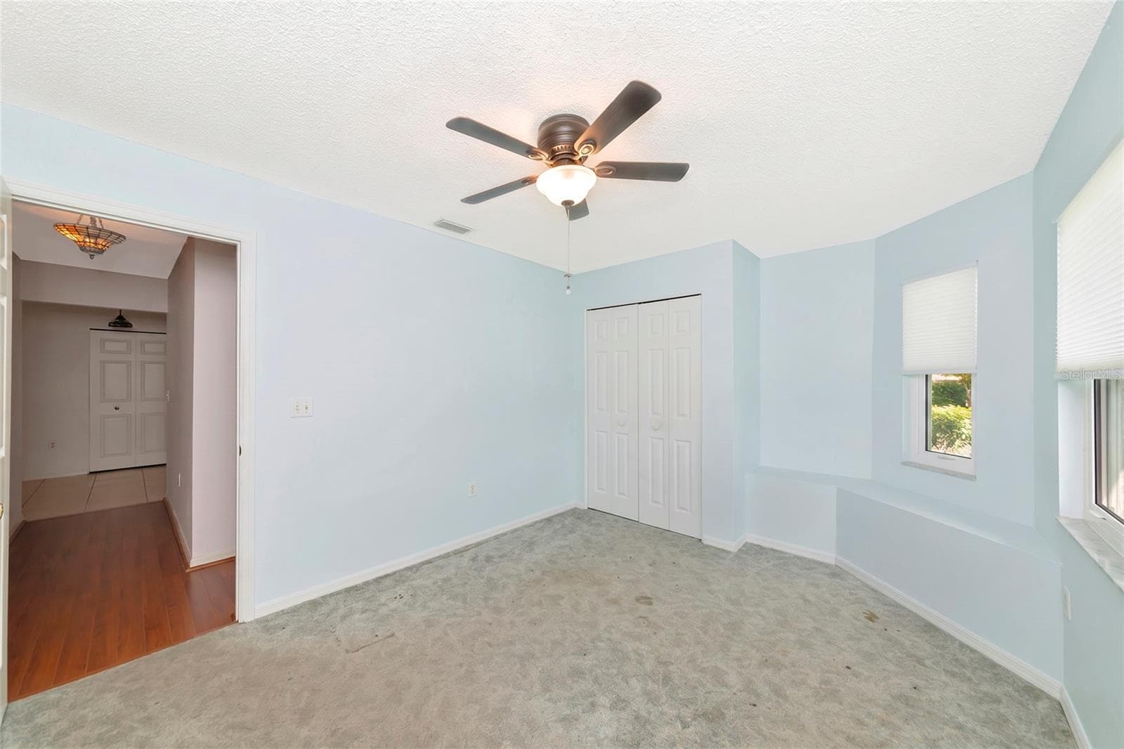 Single Family Residence at 2405 ICECAPADE DR, SARASOTA, photo 32 of 50