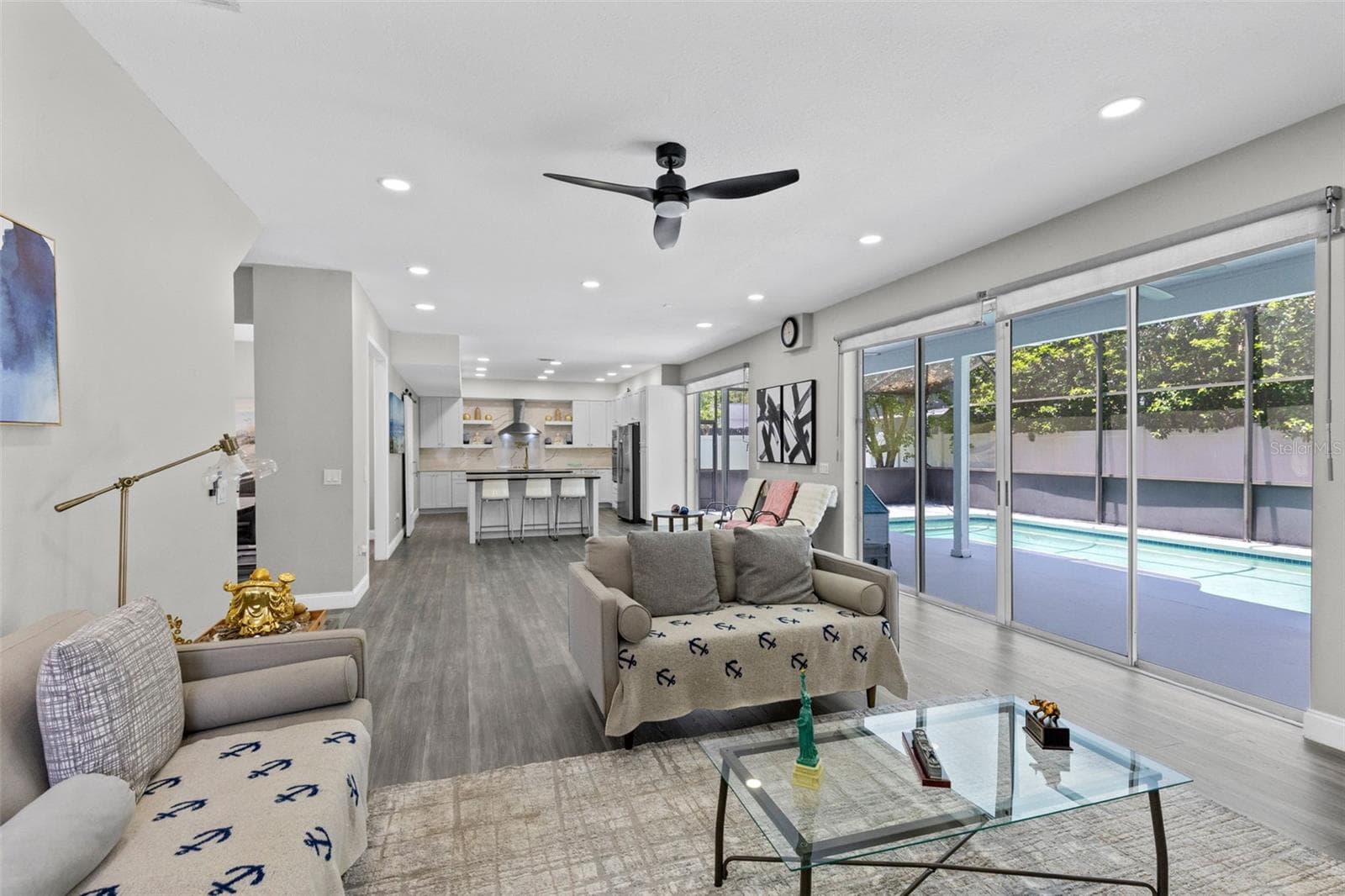 Single Family Residence at 224 HAMMOCK DUNES PL, ORLANDO, photo 14 of 67