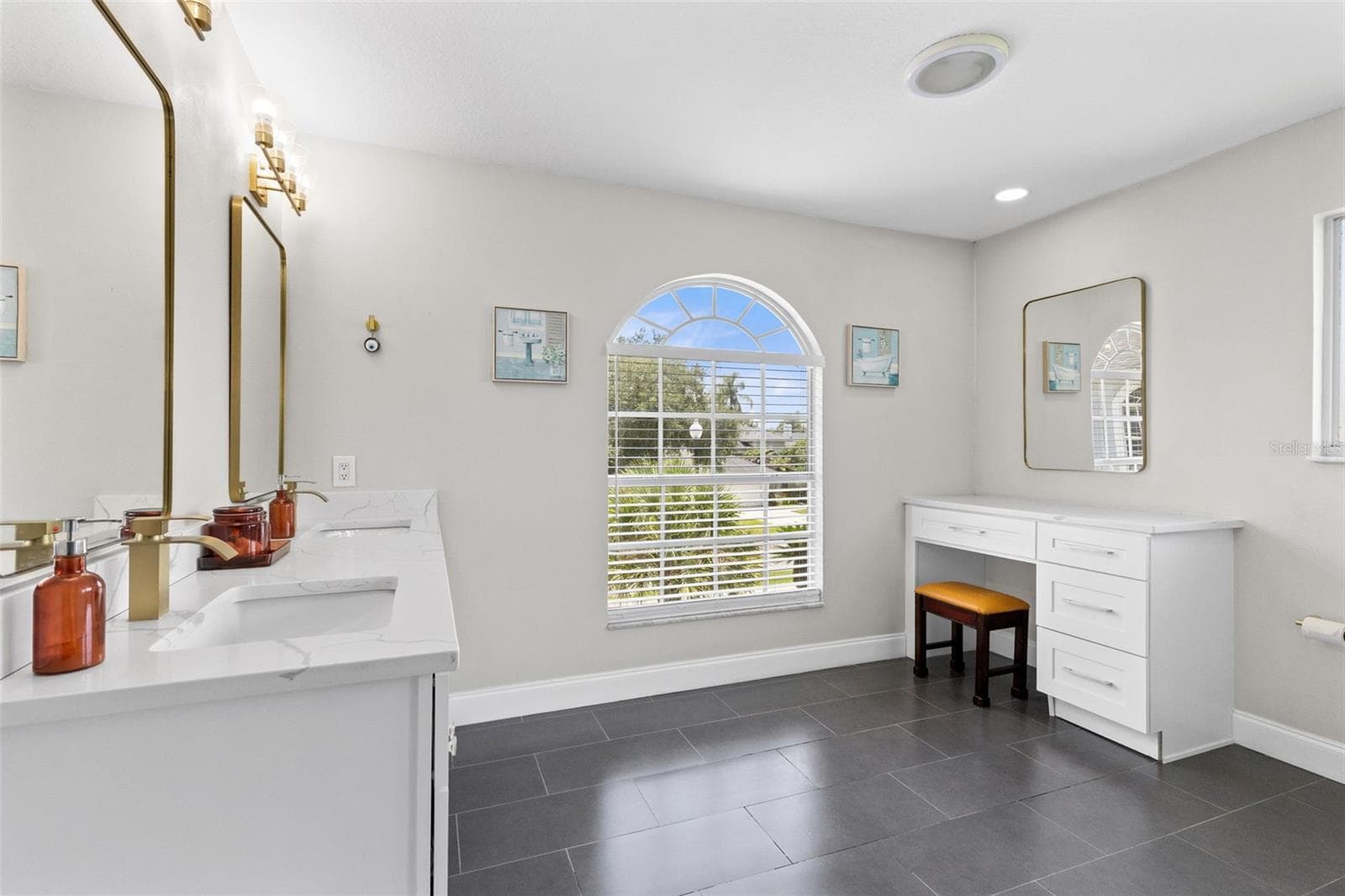 Single Family Residence at 224 HAMMOCK DUNES PL, ORLANDO, photo 40 of 67