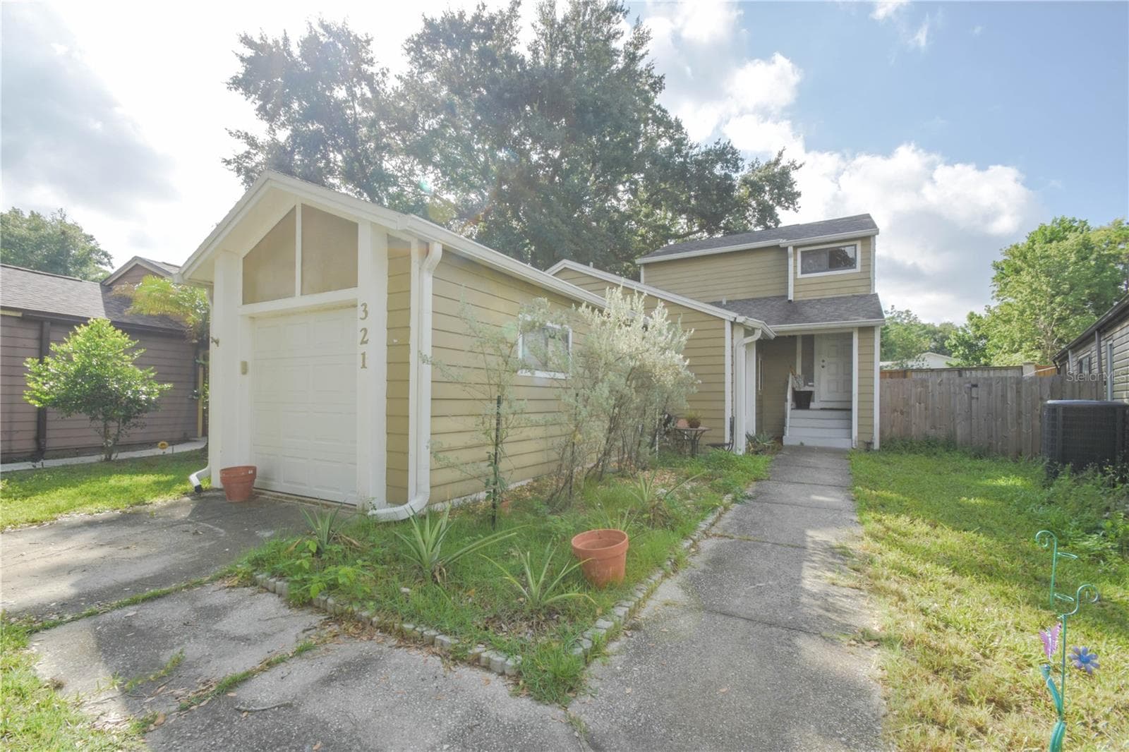 Single Family Residence at 321 KIRKCALDY DR, WINTER SPRINGS, photo 2 of 49