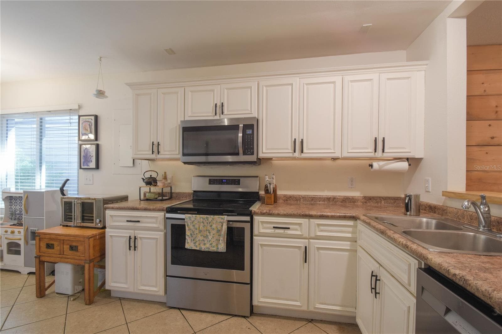 Single Family Residence at 321 KIRKCALDY DR, WINTER SPRINGS, photo 29 of 49