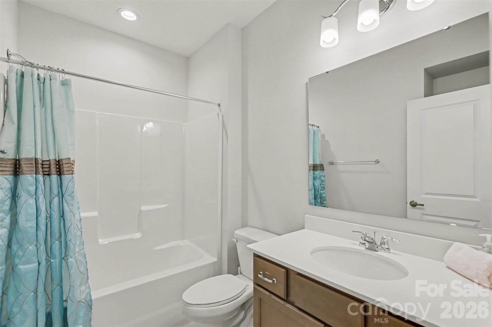 Full Bath - 2305 Trundle Drive, Gastonia