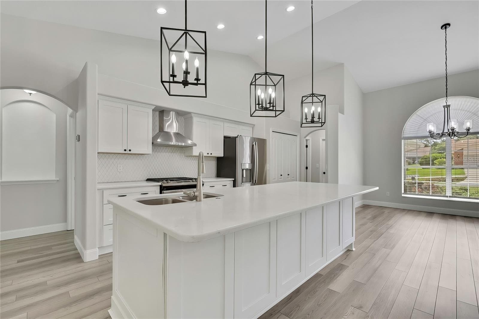 Single Family Residence at 6164 N SILVER PALM WAY, BEVERLY HILLS, photo 7 of 51