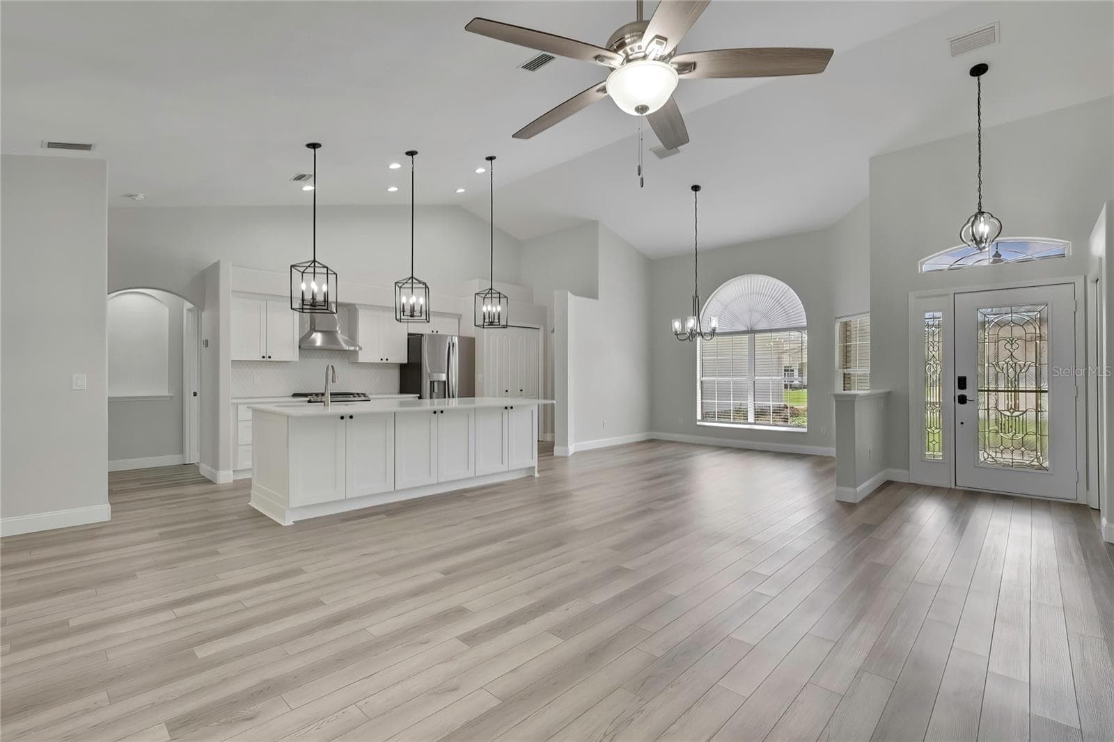 Single Family Residence at 6164 N SILVER PALM WAY, BEVERLY HILLS, photo 11 of 51