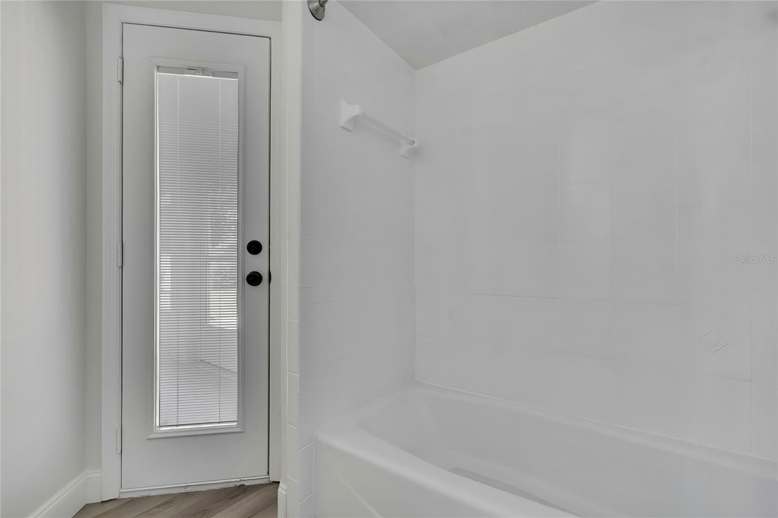Single Family Residence at 6164 N SILVER PALM WAY, BEVERLY HILLS, photo 32 of 51