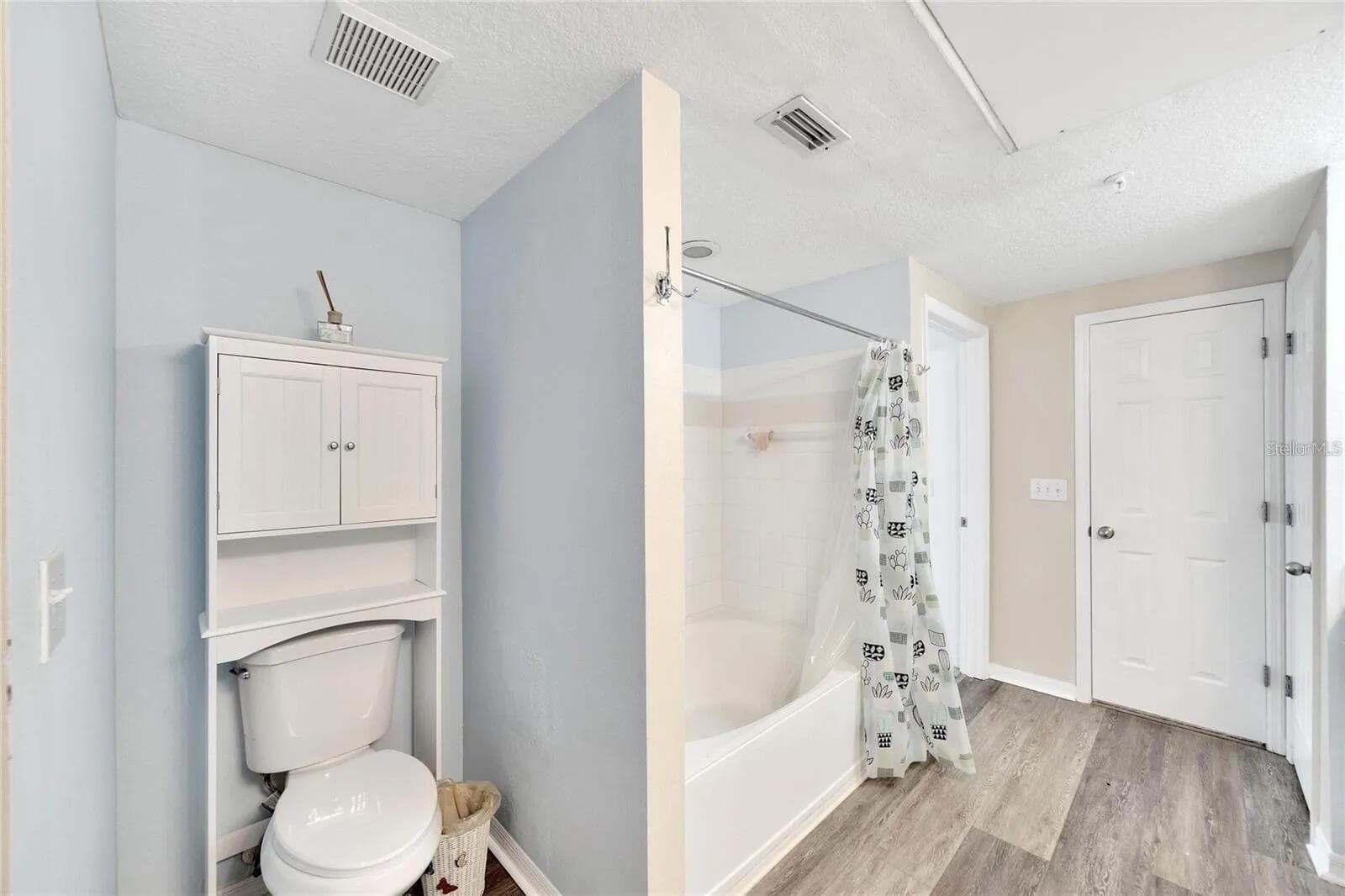 Condominium at 2010 E PALM AVE #14316, TAMPA, photo 27 of 38