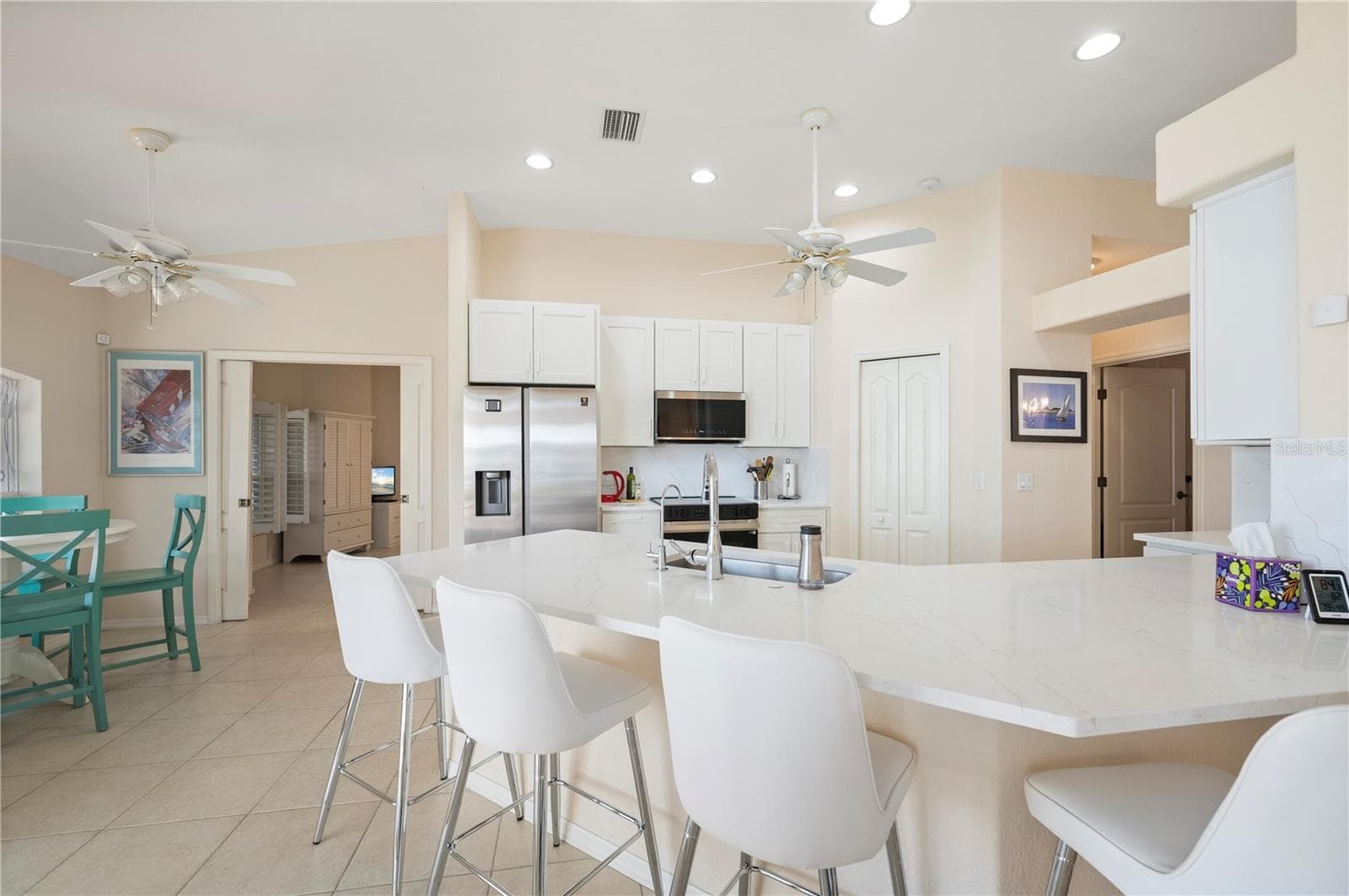 Single Family Residence at 21551 EDGEWATER DR, PORT CHARLOTTE, photo 7 of 30