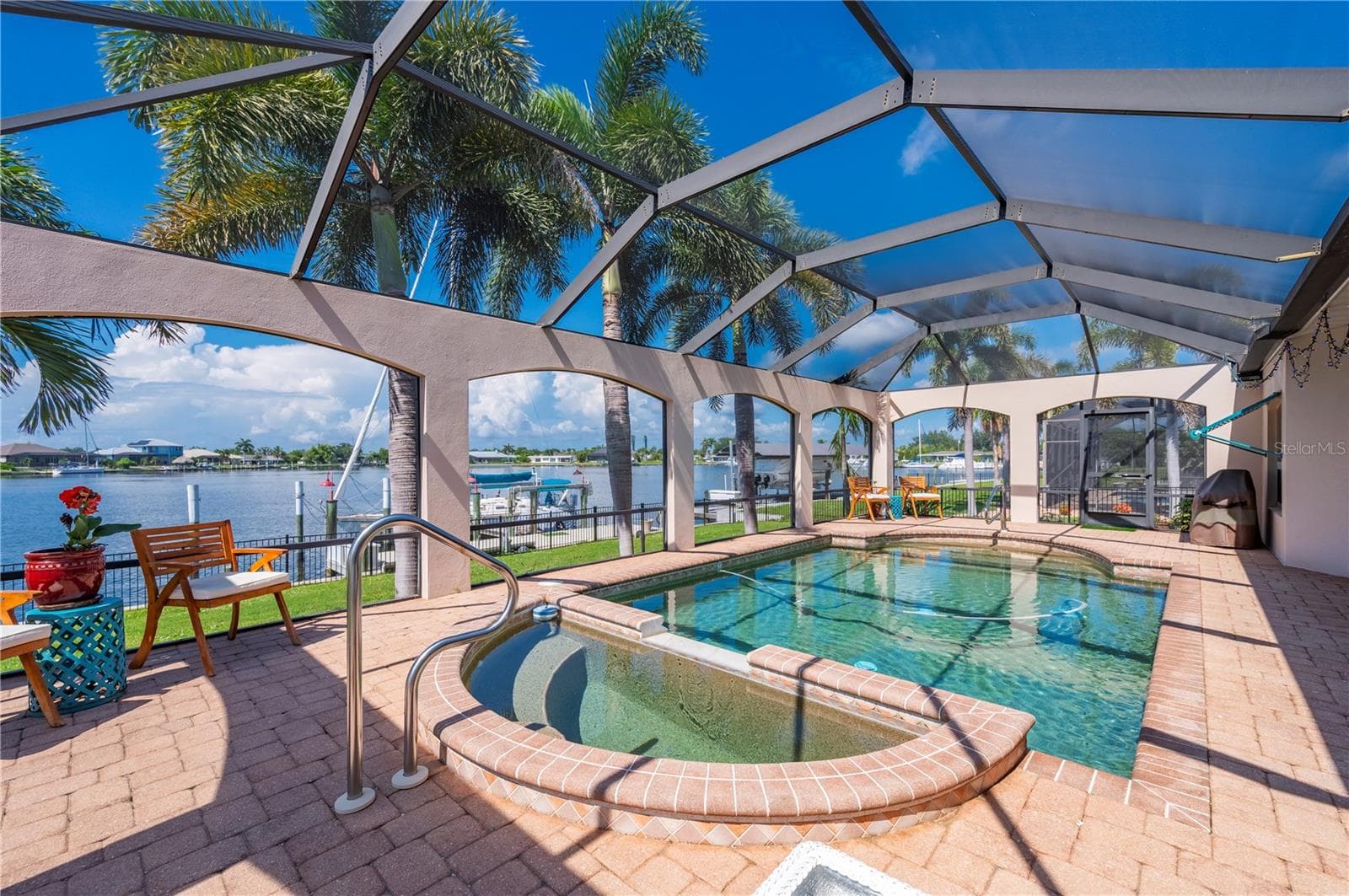 Single Family Residence at 21551 EDGEWATER DR, PORT CHARLOTTE, photo 26 of 30