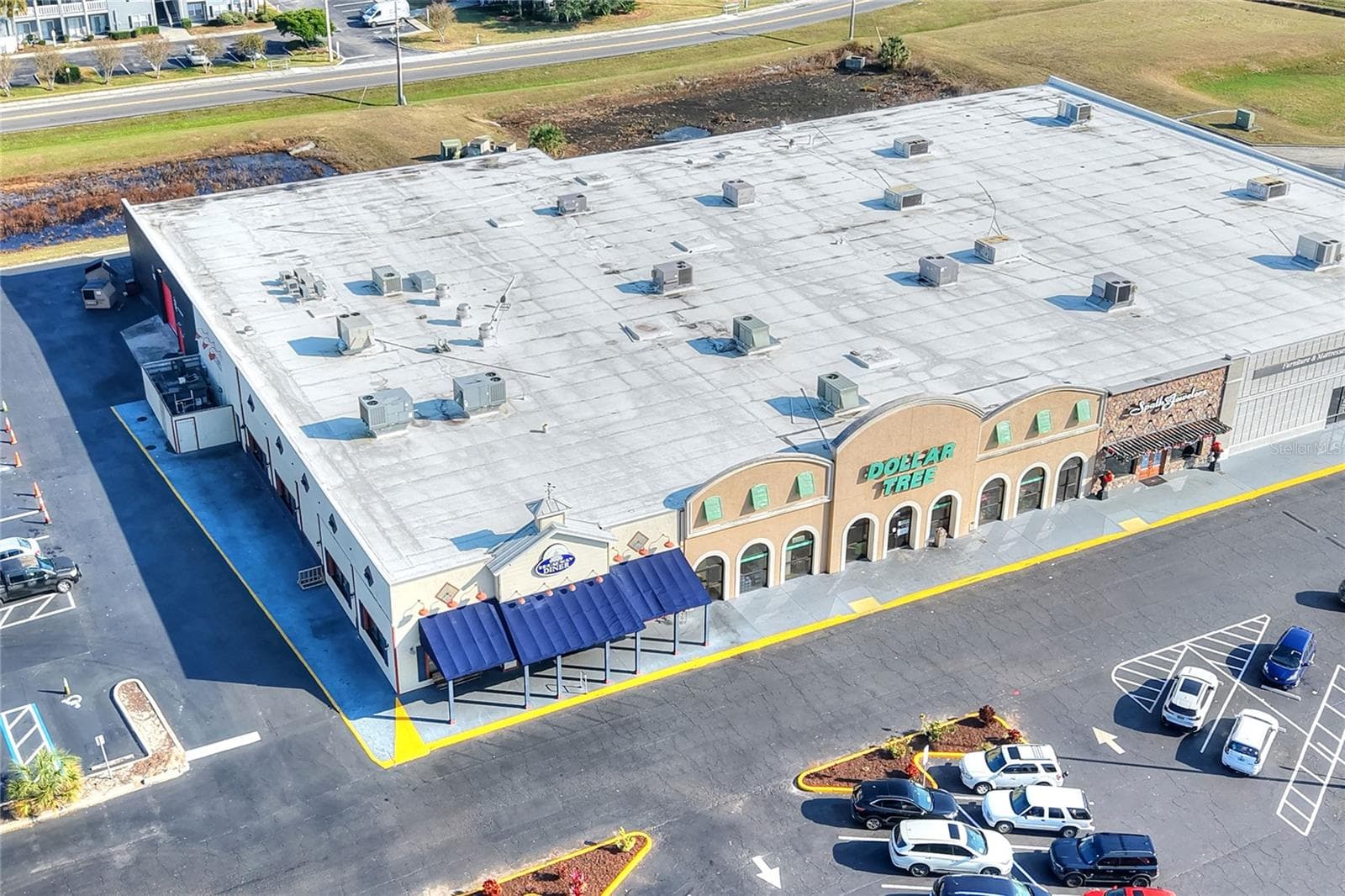 Retail at 1370 N BROADWAY AVE, BARTOW, photo 2 of 6