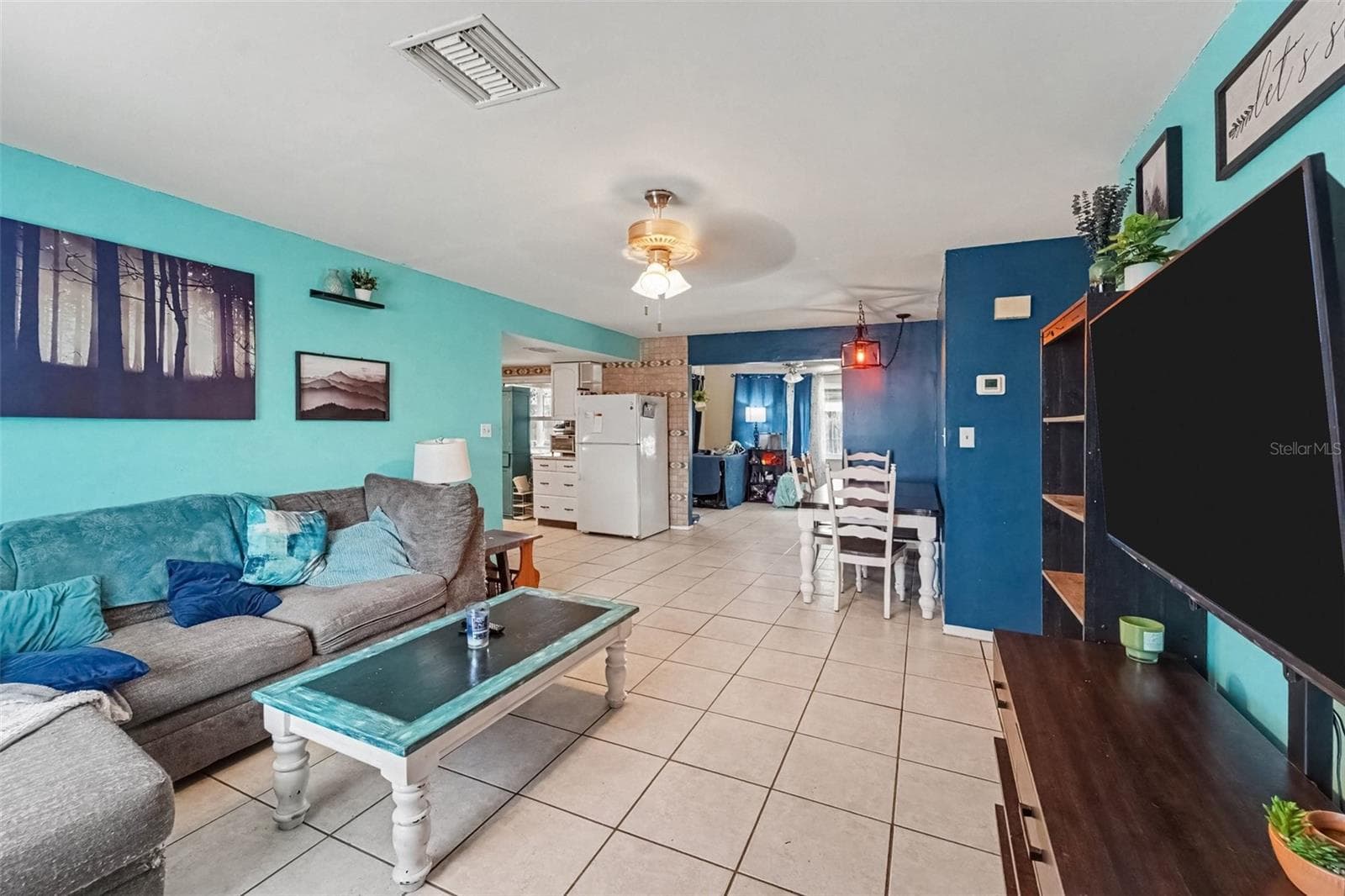 Single Family Residence at 8143 HIXTON DR, PORT RICHEY, photo 6 of 11