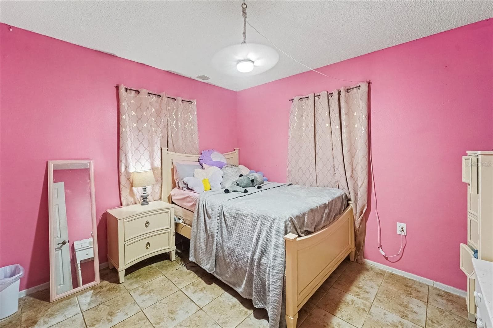 Single Family Residence at 8143 HIXTON DR, PORT RICHEY, photo 9 of 11
