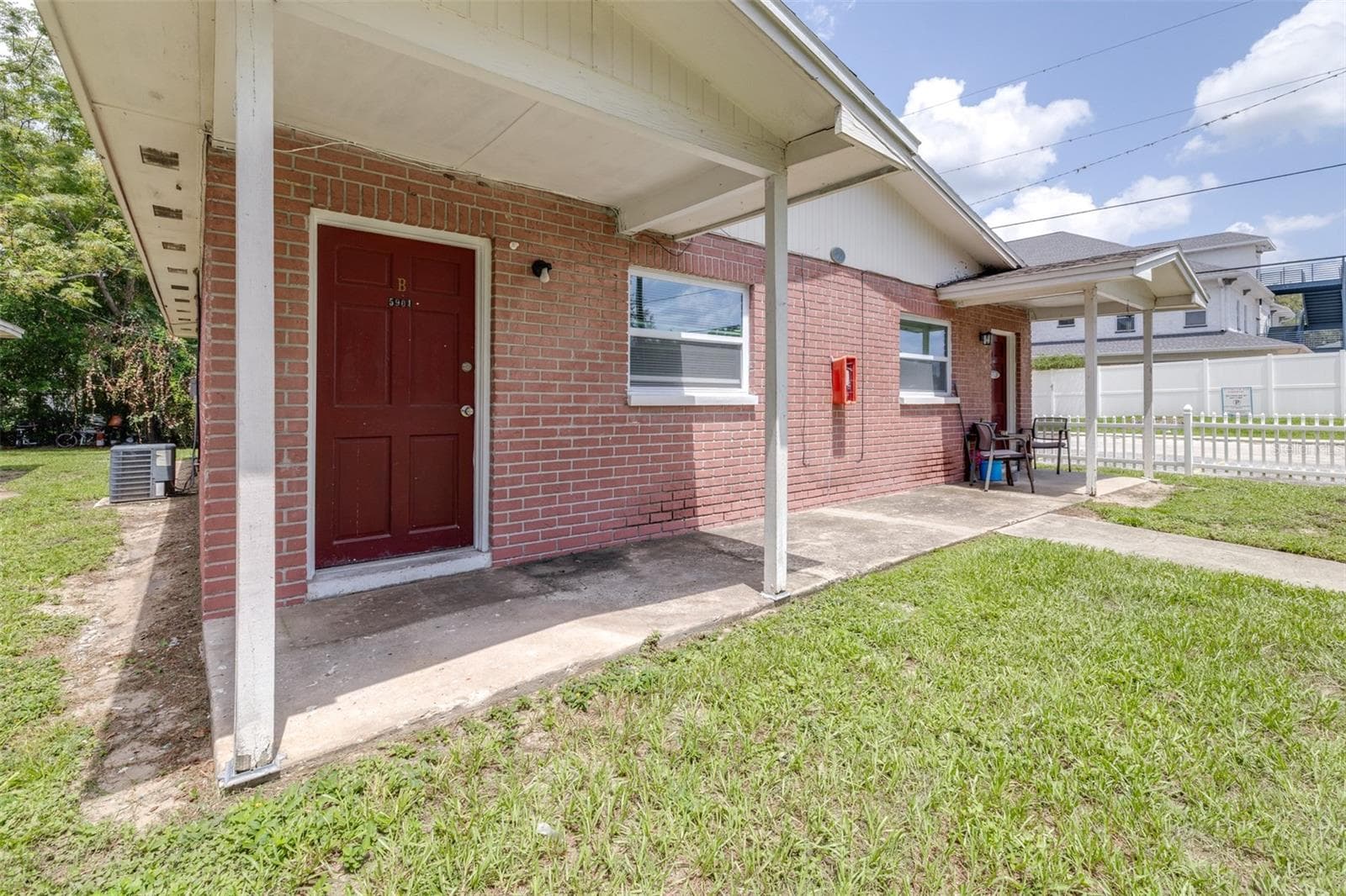 Multi-Family 5+ at 5901 GIBSON AVE, TAMPA, photo 4 of 54