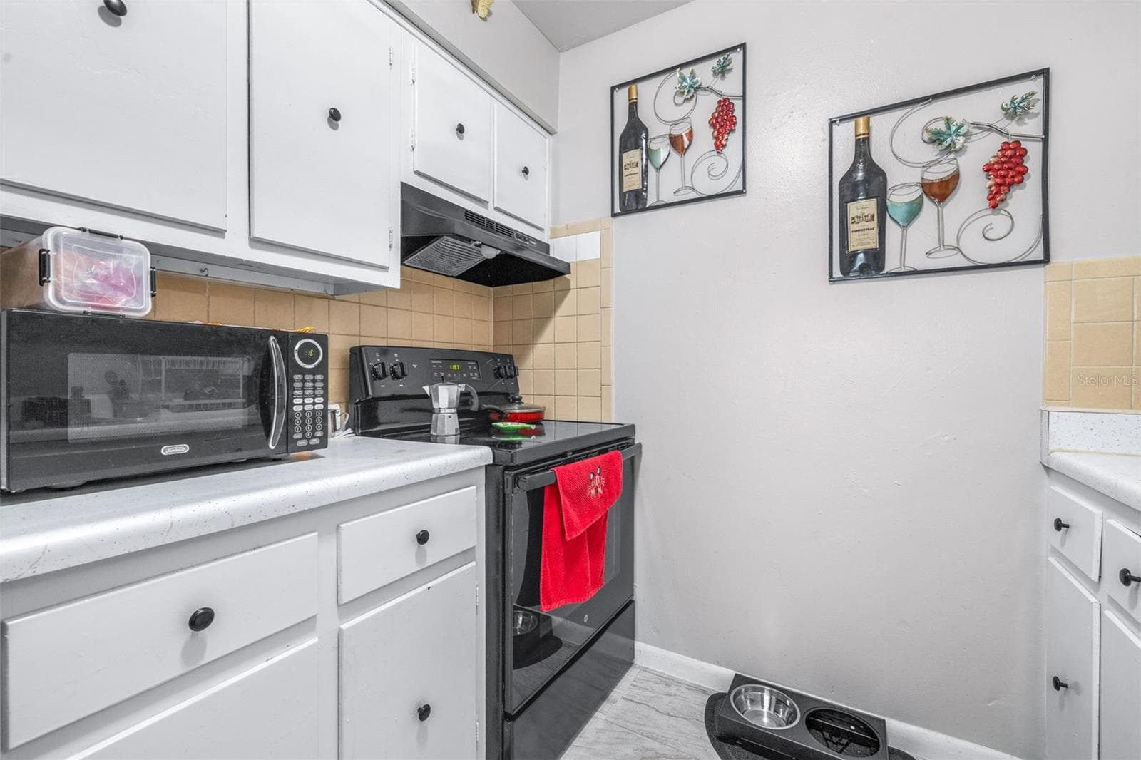 Multi-Family 5+ at 5901 GIBSON AVE, TAMPA, photo 25 of 54